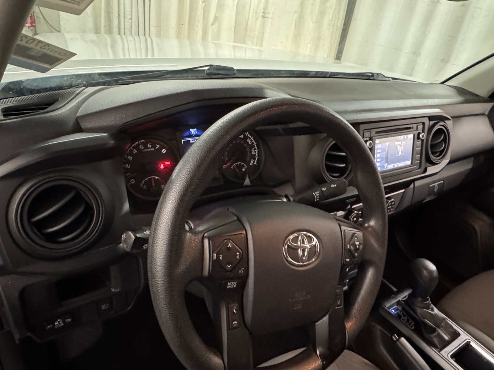 Thumbnail: 2019 Toyota Tacoma - 3