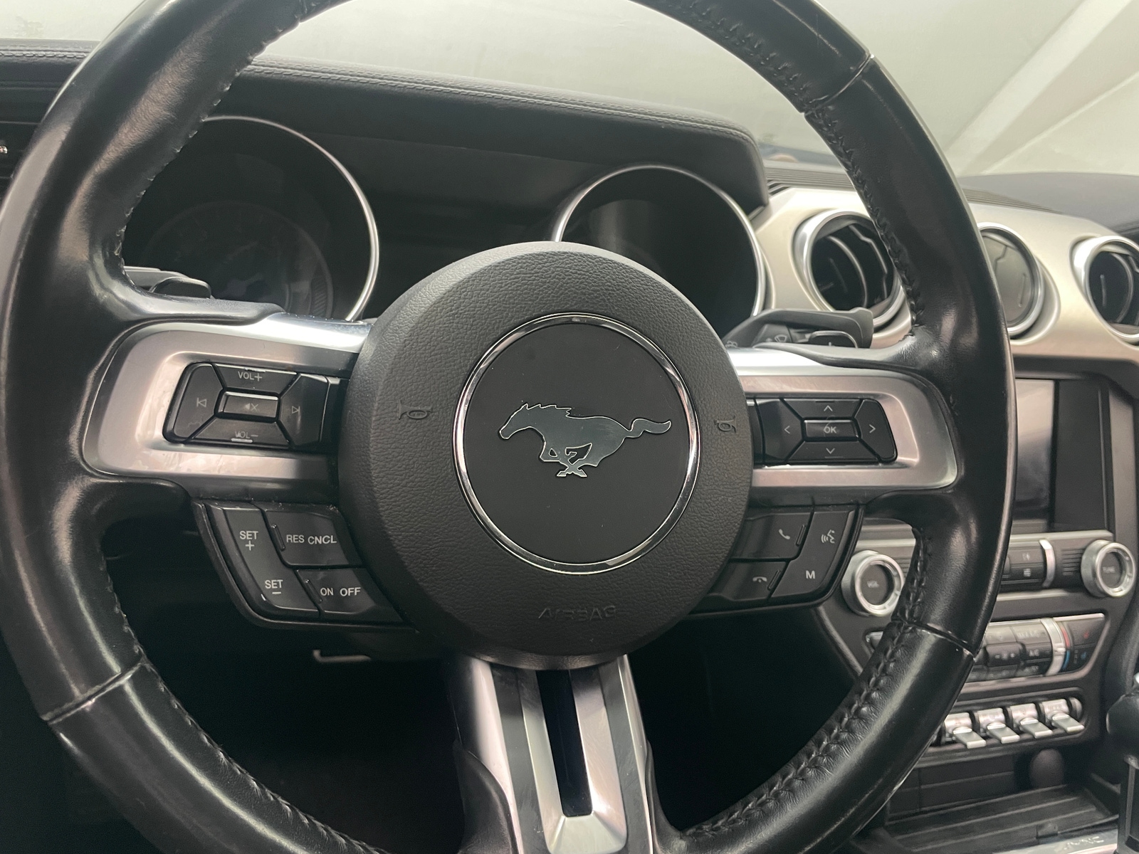 Thumbnail: 2020 Ford Mustang - 4