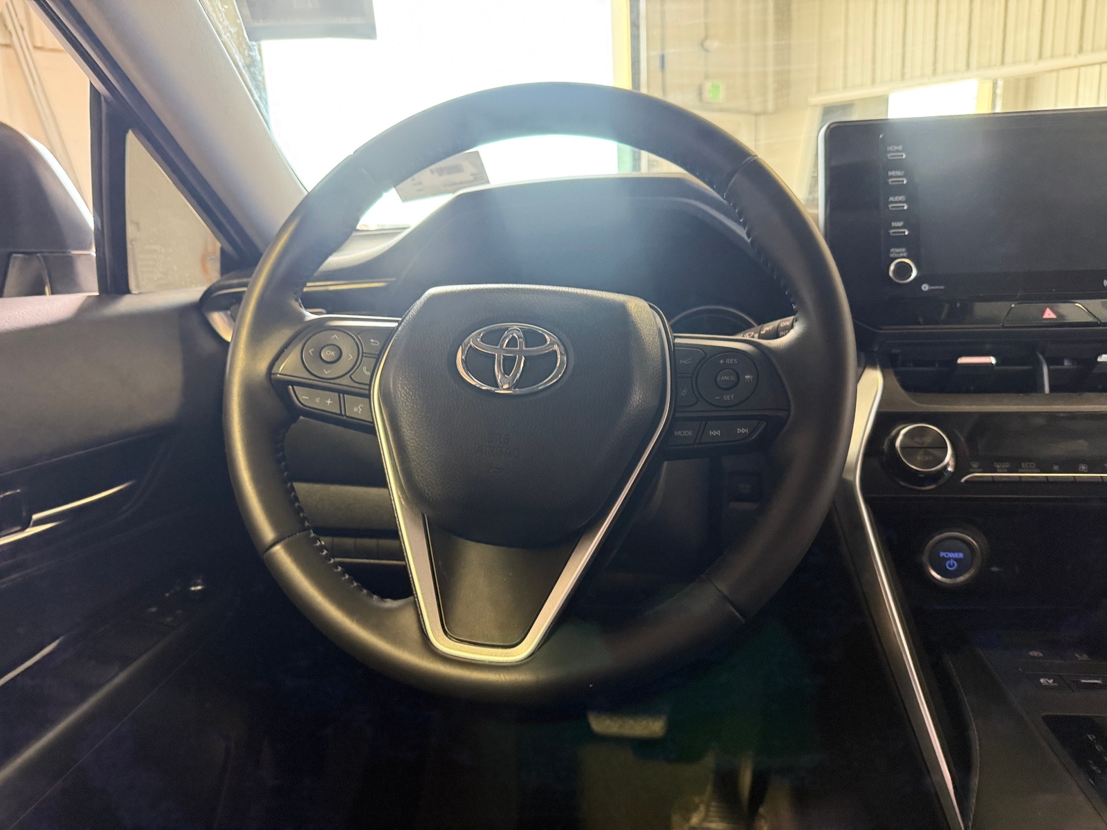 Thumbnail: 2021 Toyota Venza - 5