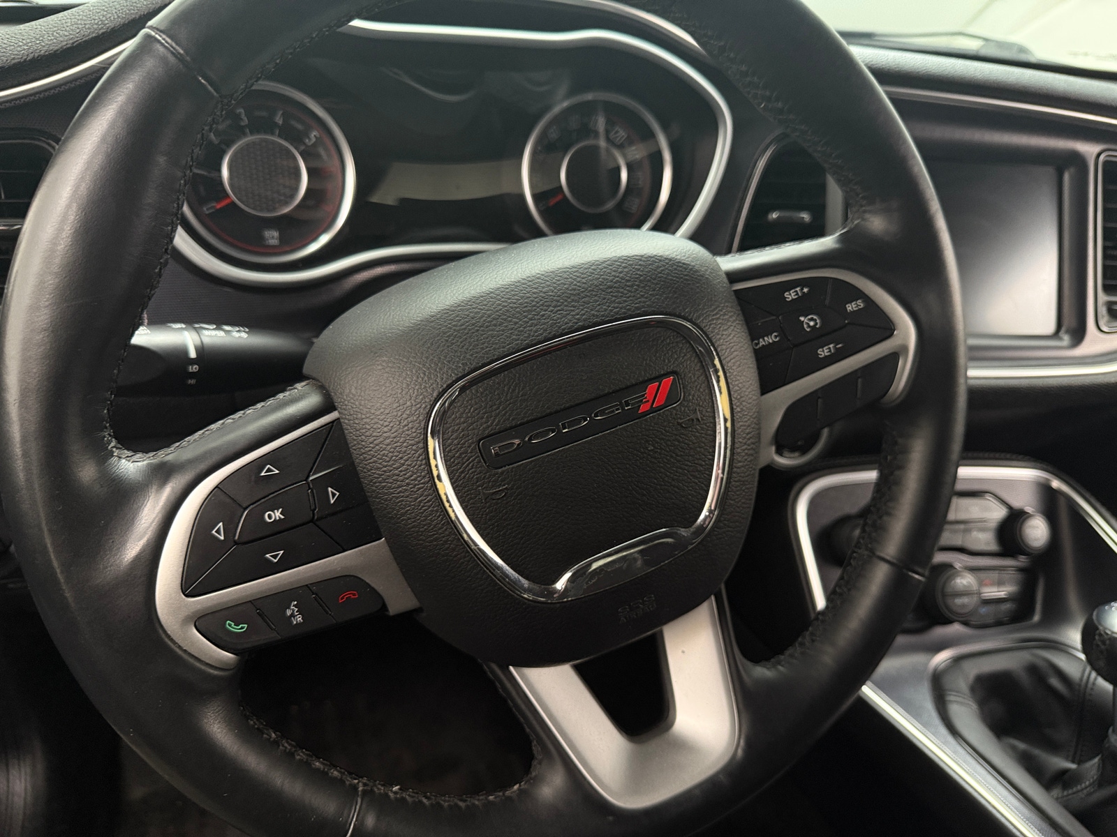 Thumbnail: 2015 Dodge Challenger - 5
