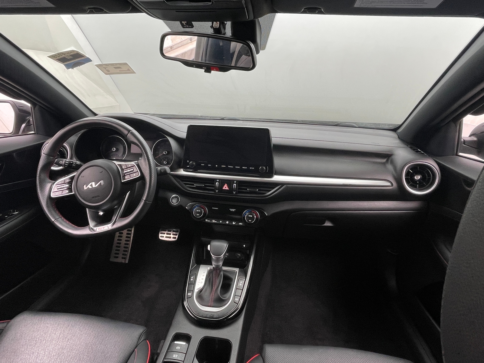 Thumbnail: 2023 Kia Forte - 3