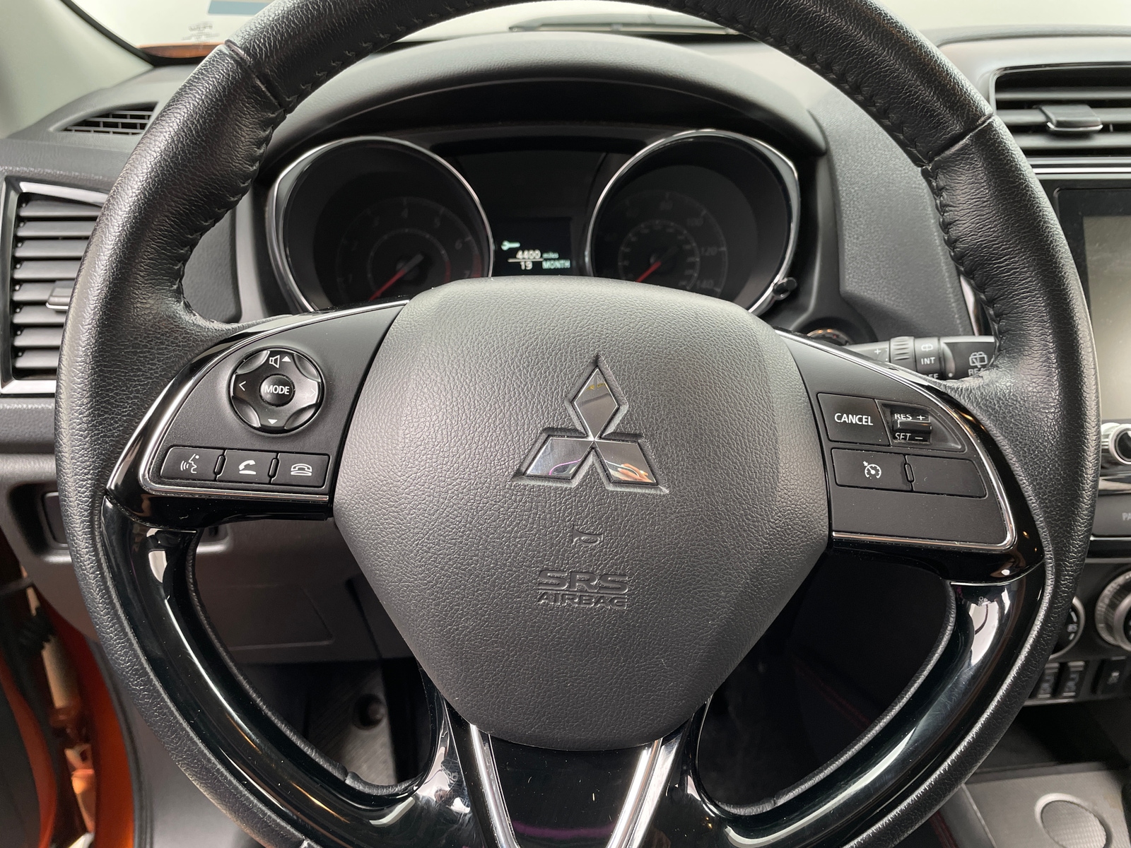 Thumbnail: 2022 Mitsubishi Outlander Sport - 4