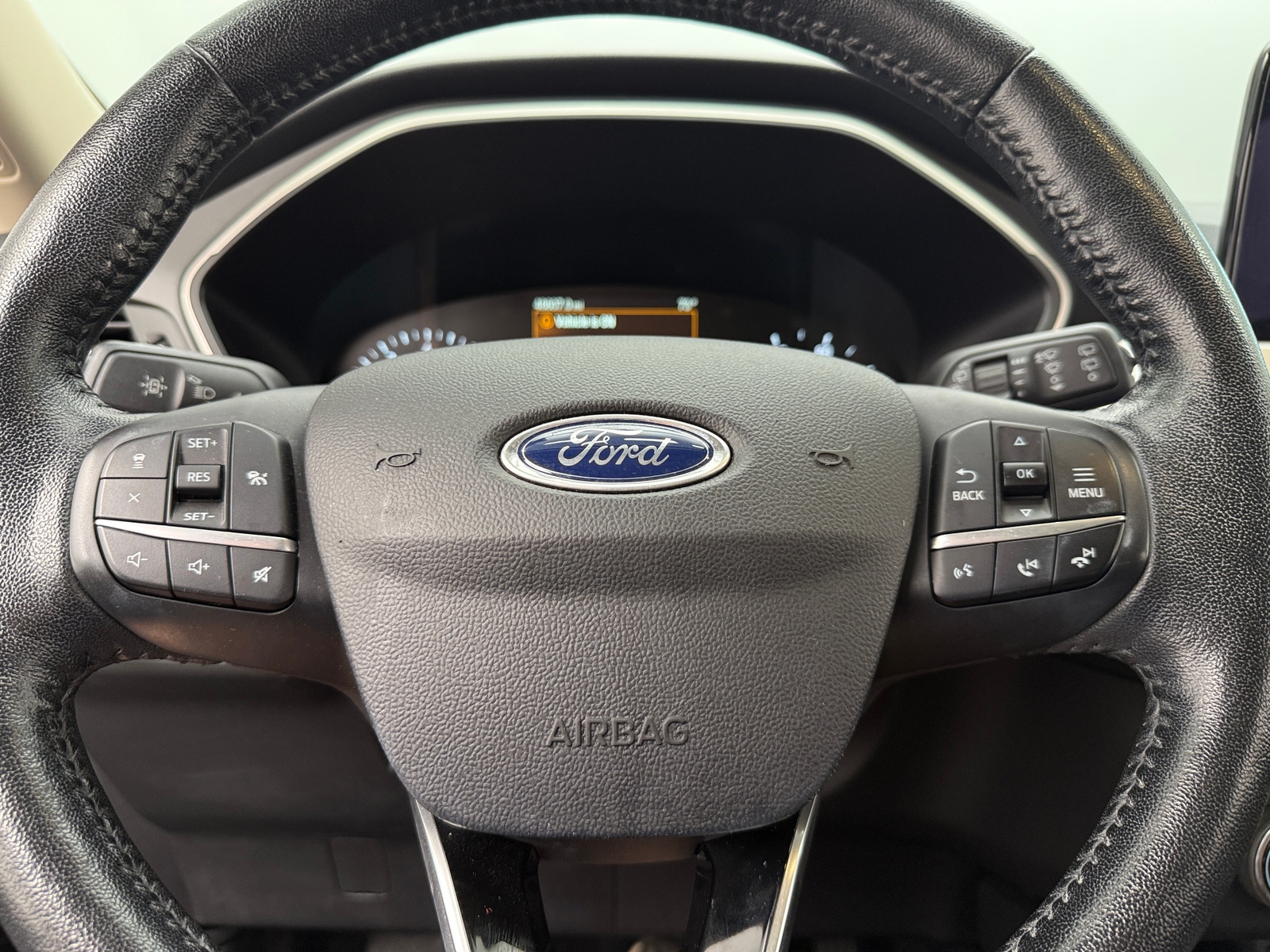 Thumbnail: 2020 Ford Escape - 4