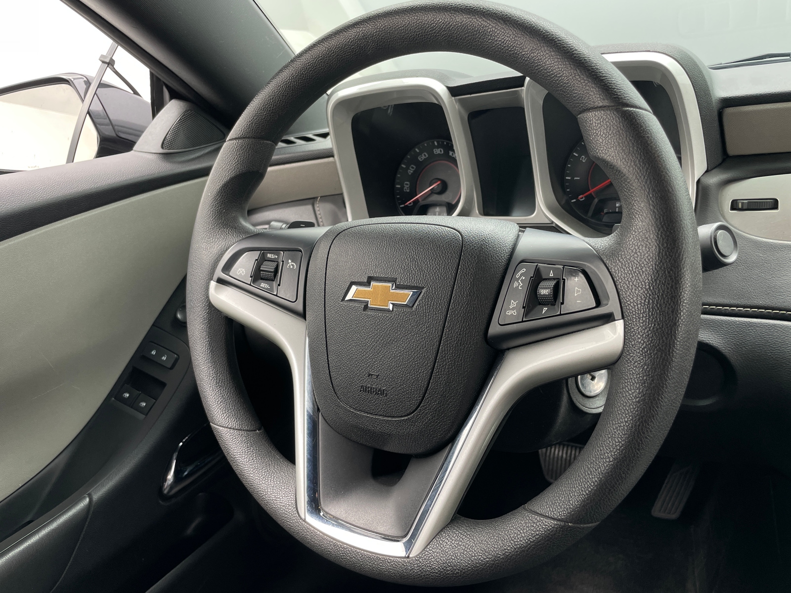 Thumbnail: 2015 Chevrolet Camaro - 4