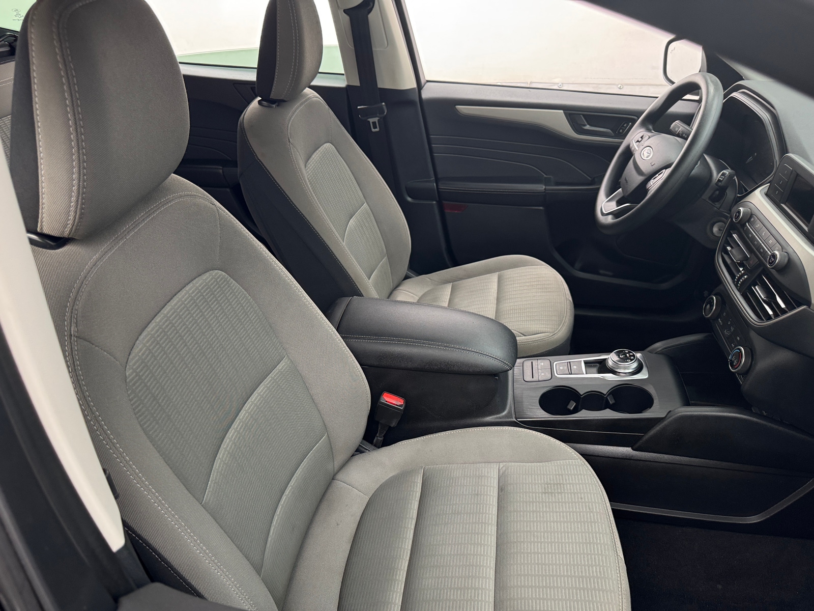 Thumbnail: 2021 Ford Escape - 2