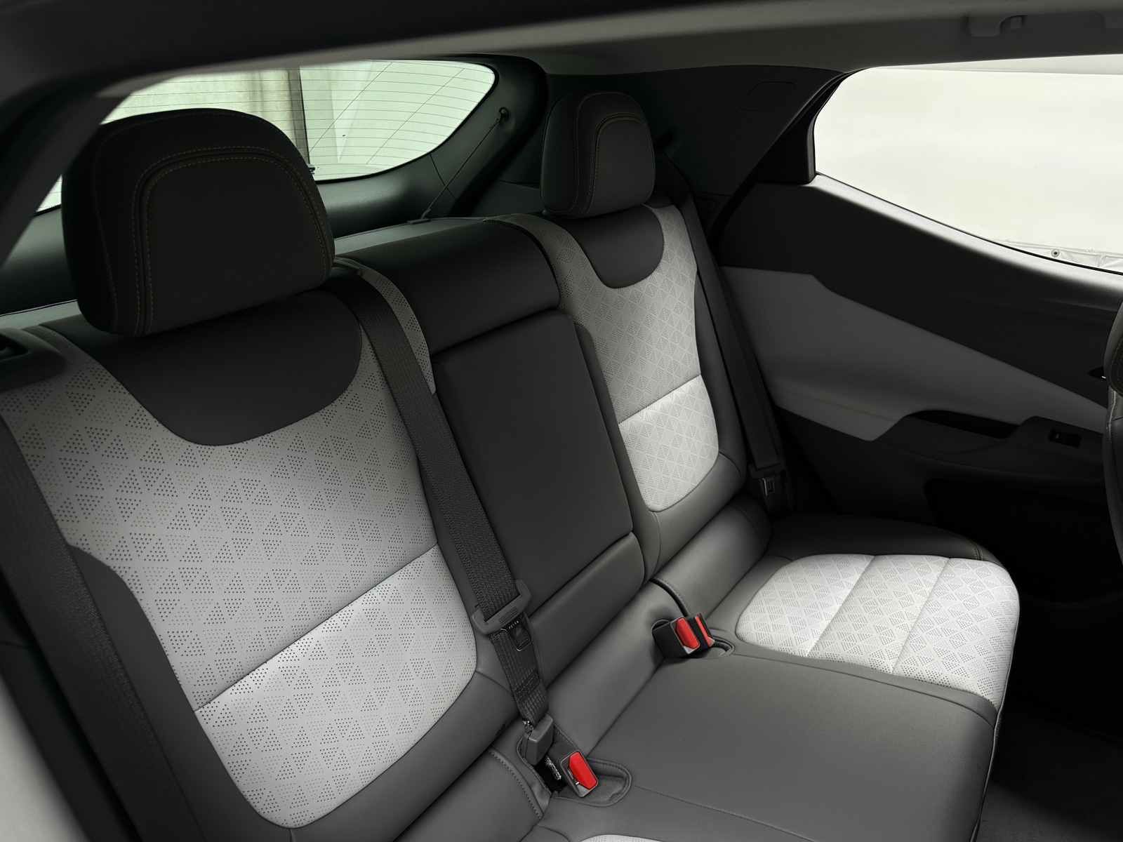 Thumbnail: 2023 Chevrolet Bolt EUV - 6