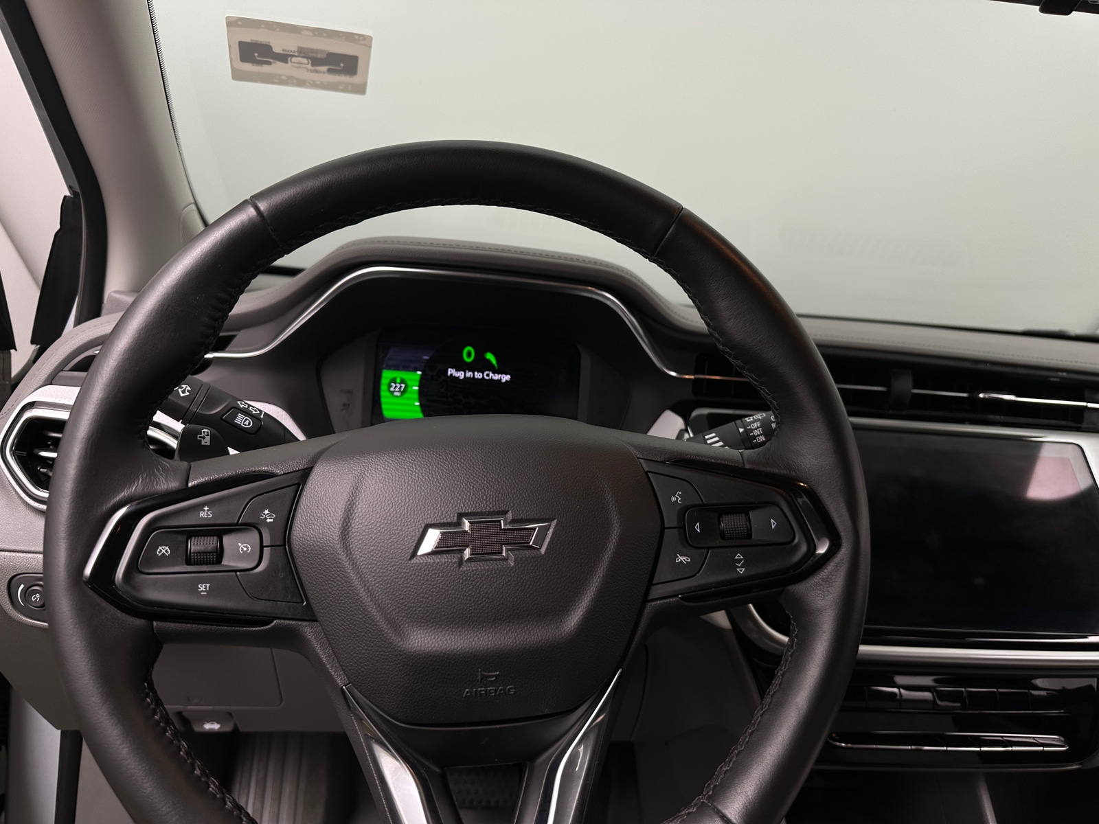 Thumbnail: 2023 Chevrolet Bolt EUV - 5
