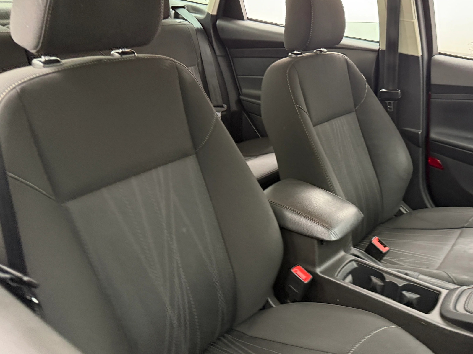 Thumbnail: 2015 Ford Focus - 2