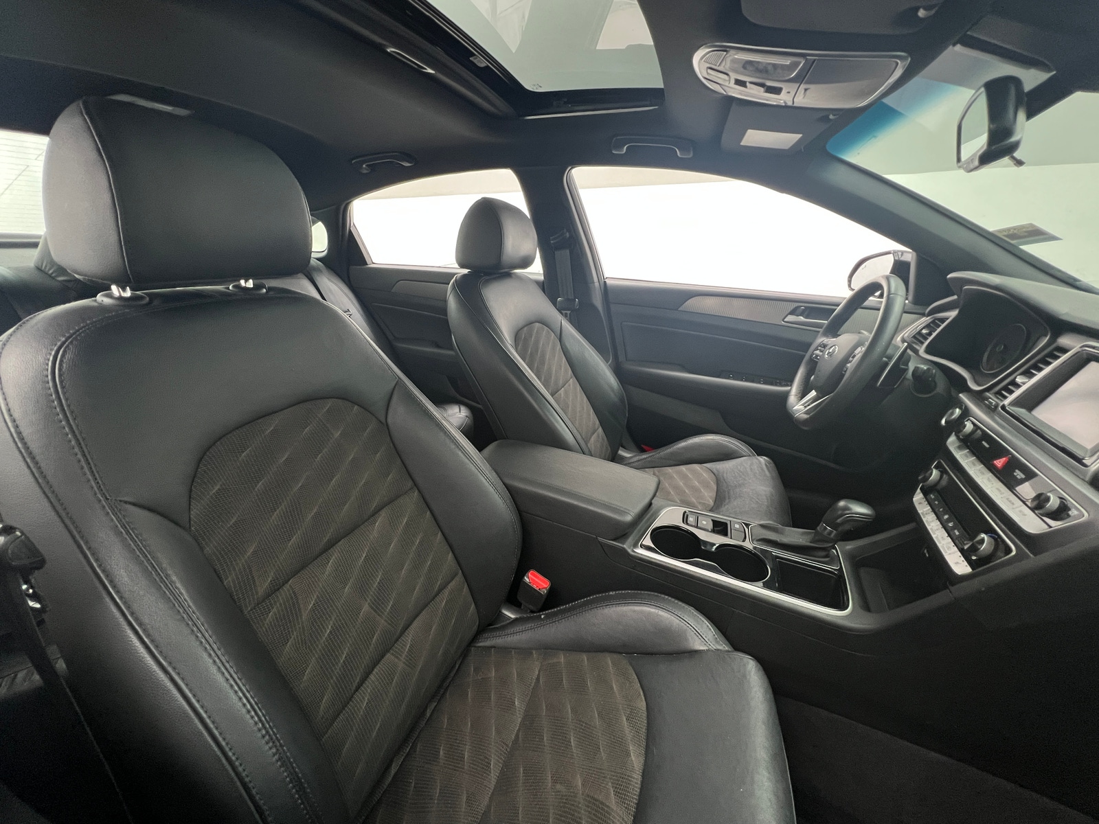 Thumbnail: 2018 Hyundai Sonata - 2