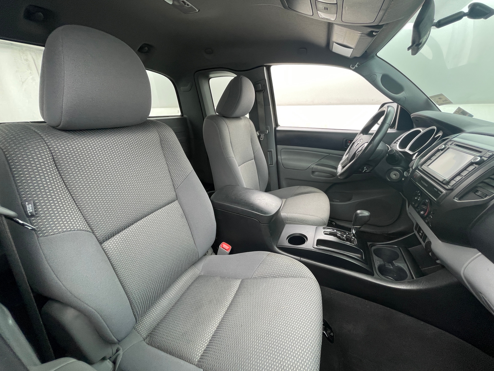 Thumbnail: 2015 Toyota Tacoma - 2