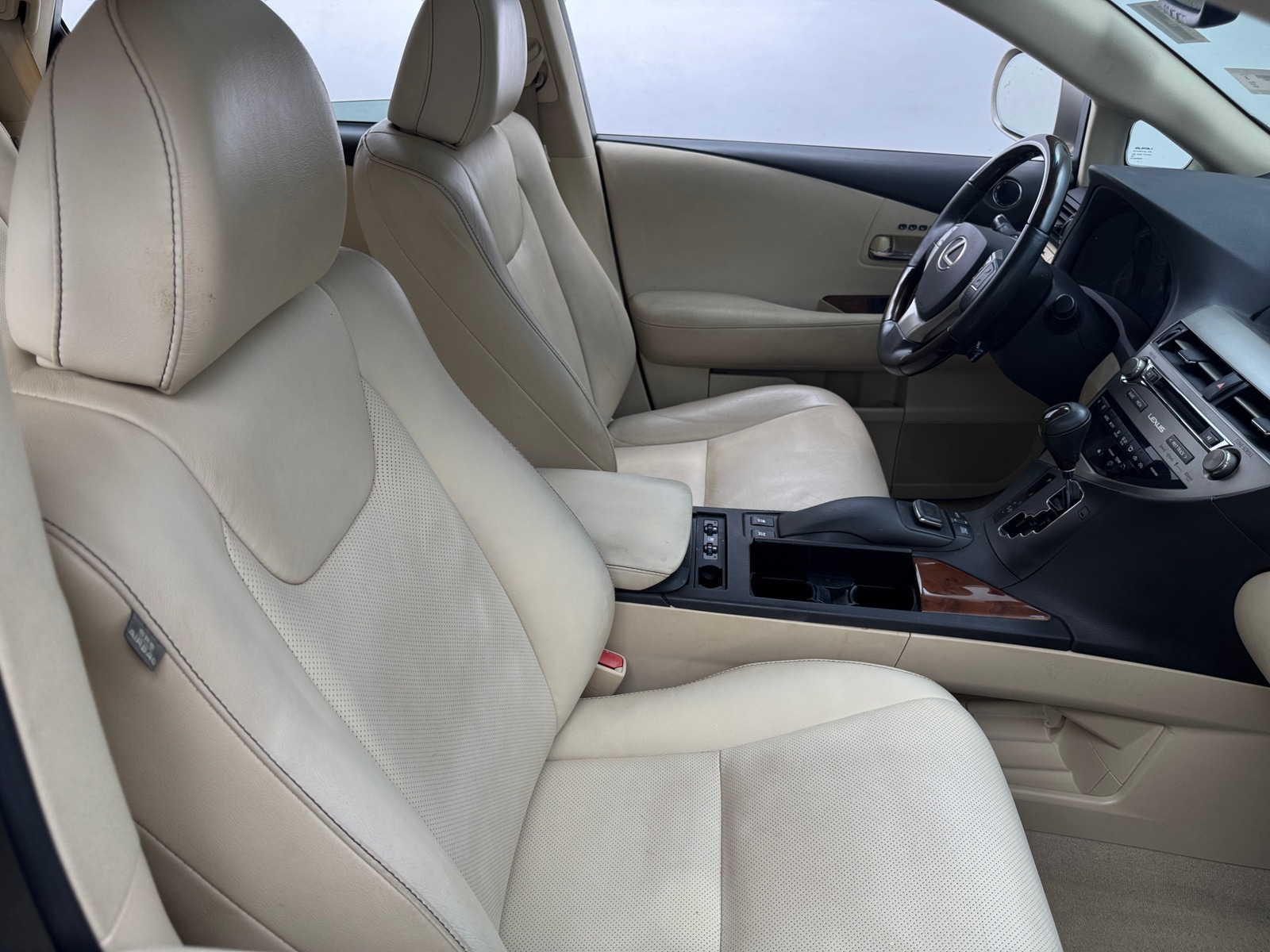 Thumbnail: 2015 Lexus RX - 2