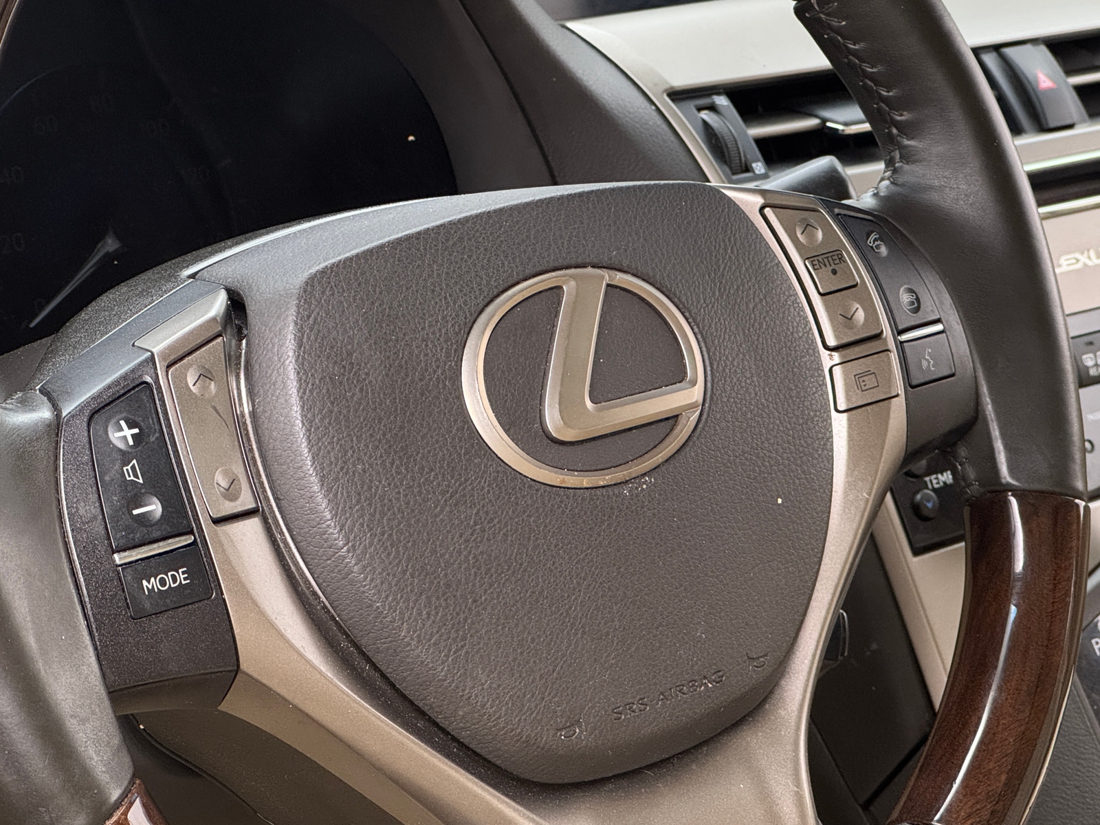 Thumbnail: 2015 Lexus RX - 5