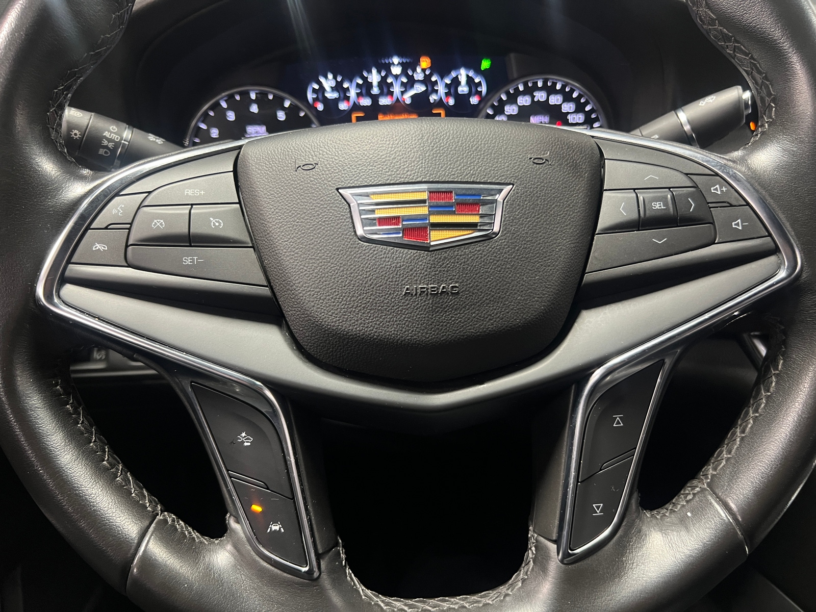 Thumbnail: 2018 Cadillac CT6 - 4