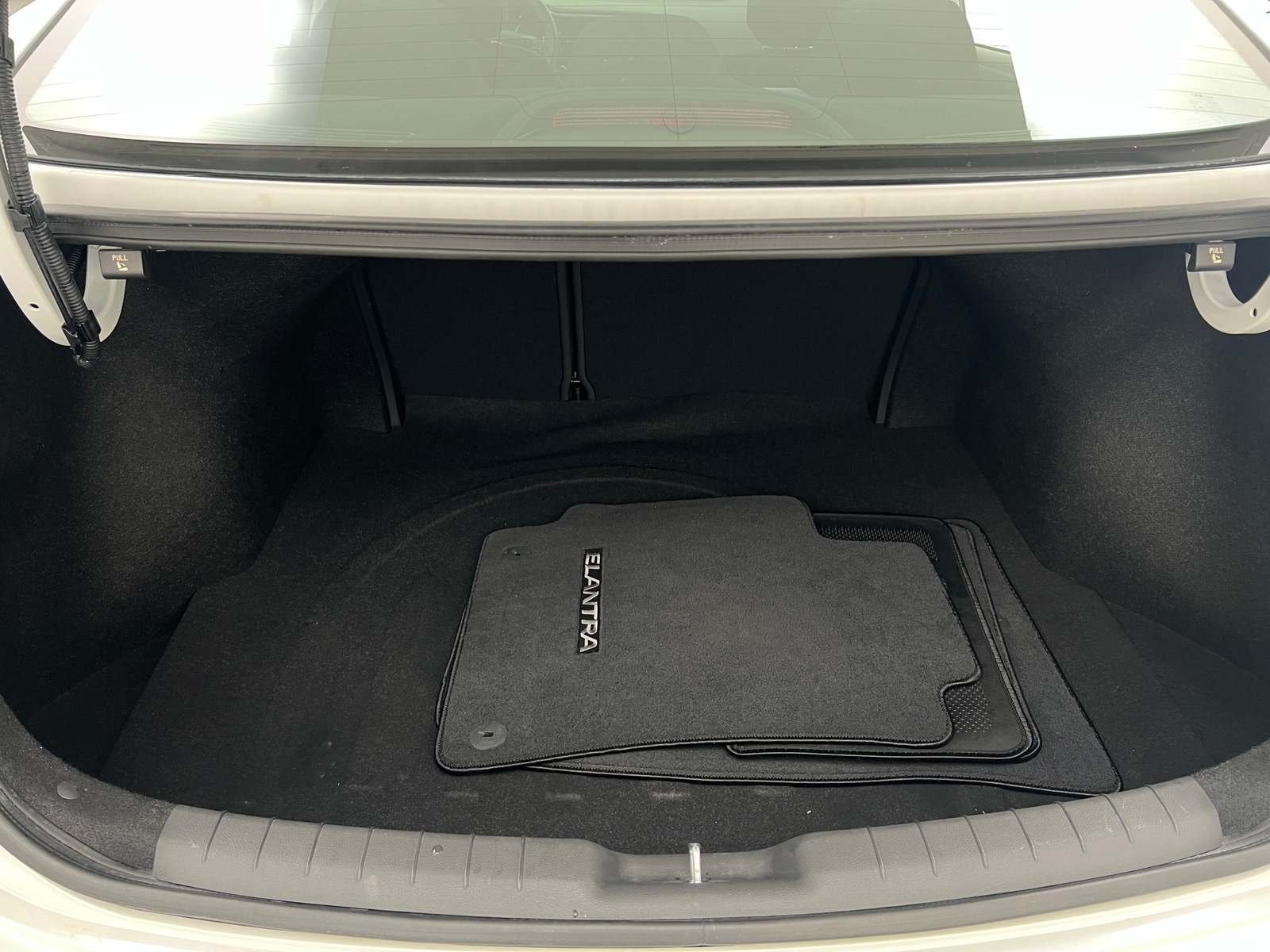 Thumbnail: 2019 Hyundai Elantra - 7