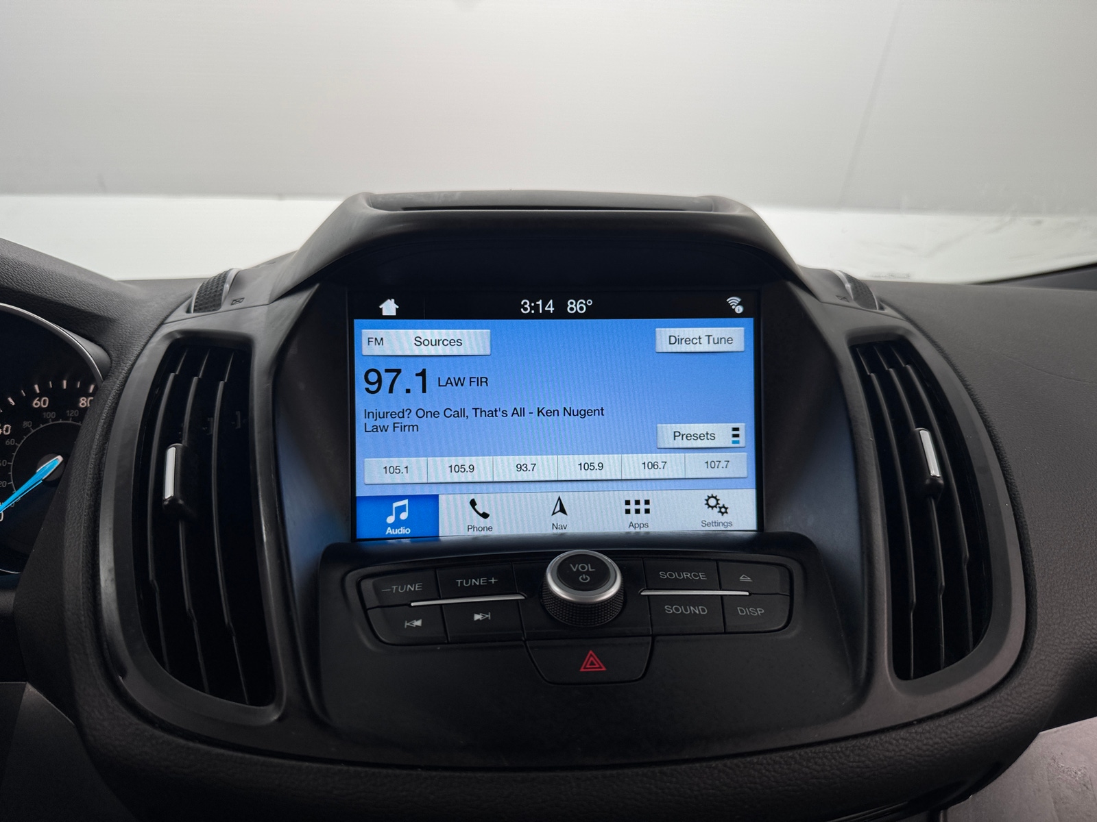 Thumbnail: 2017 Ford Escape - 4
