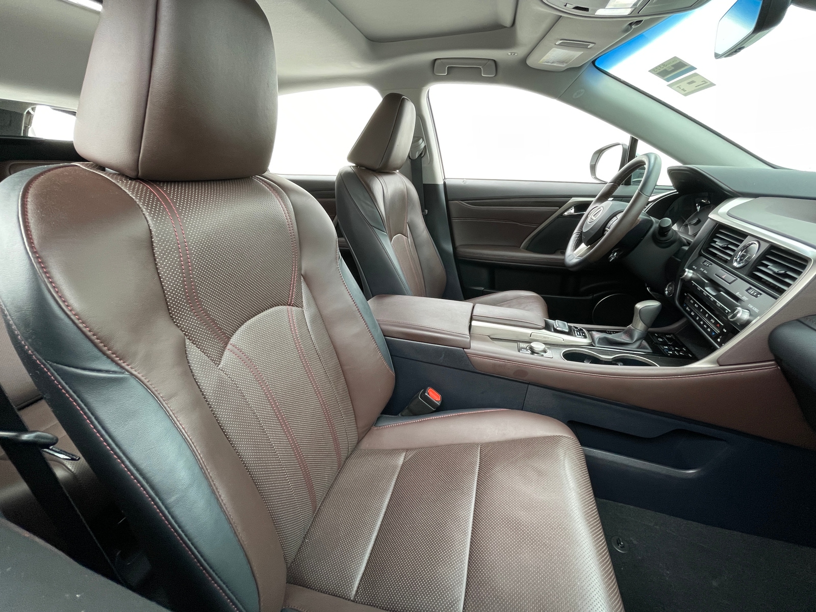 Thumbnail: 2016 Lexus RX - 2