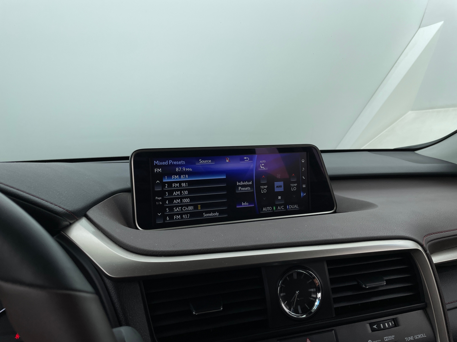 Thumbnail: 2016 Lexus RX - 4