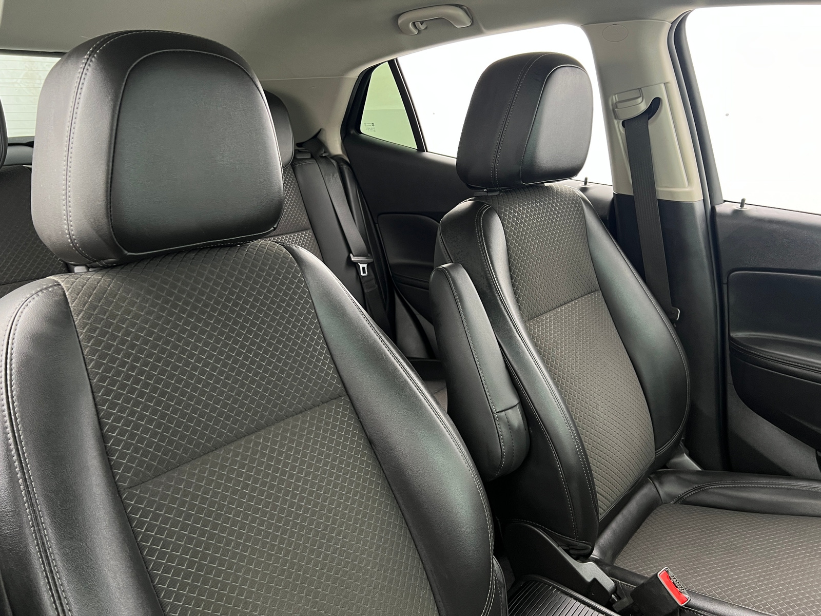 Thumbnail: 2019 Buick Encore - 2