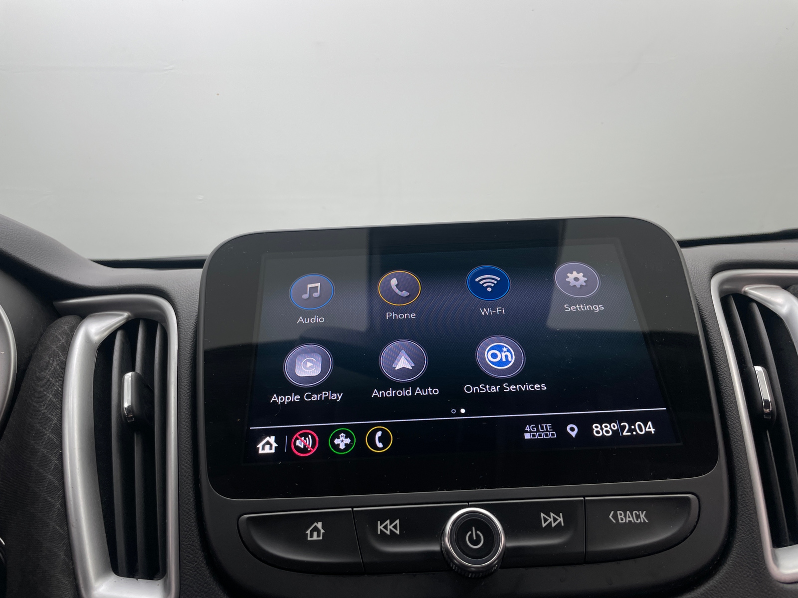 Thumbnail: 2020 Chevrolet Malibu - 4