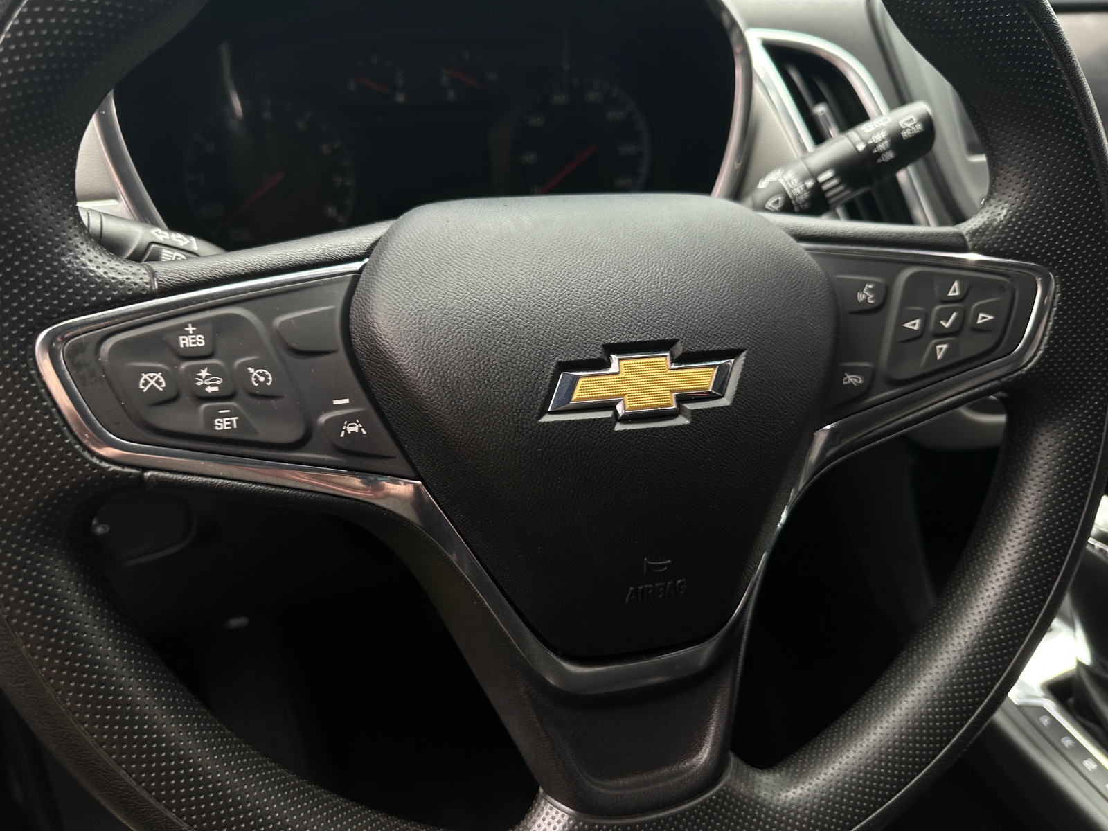 Thumbnail: 2020 Chevrolet Equinox - 5