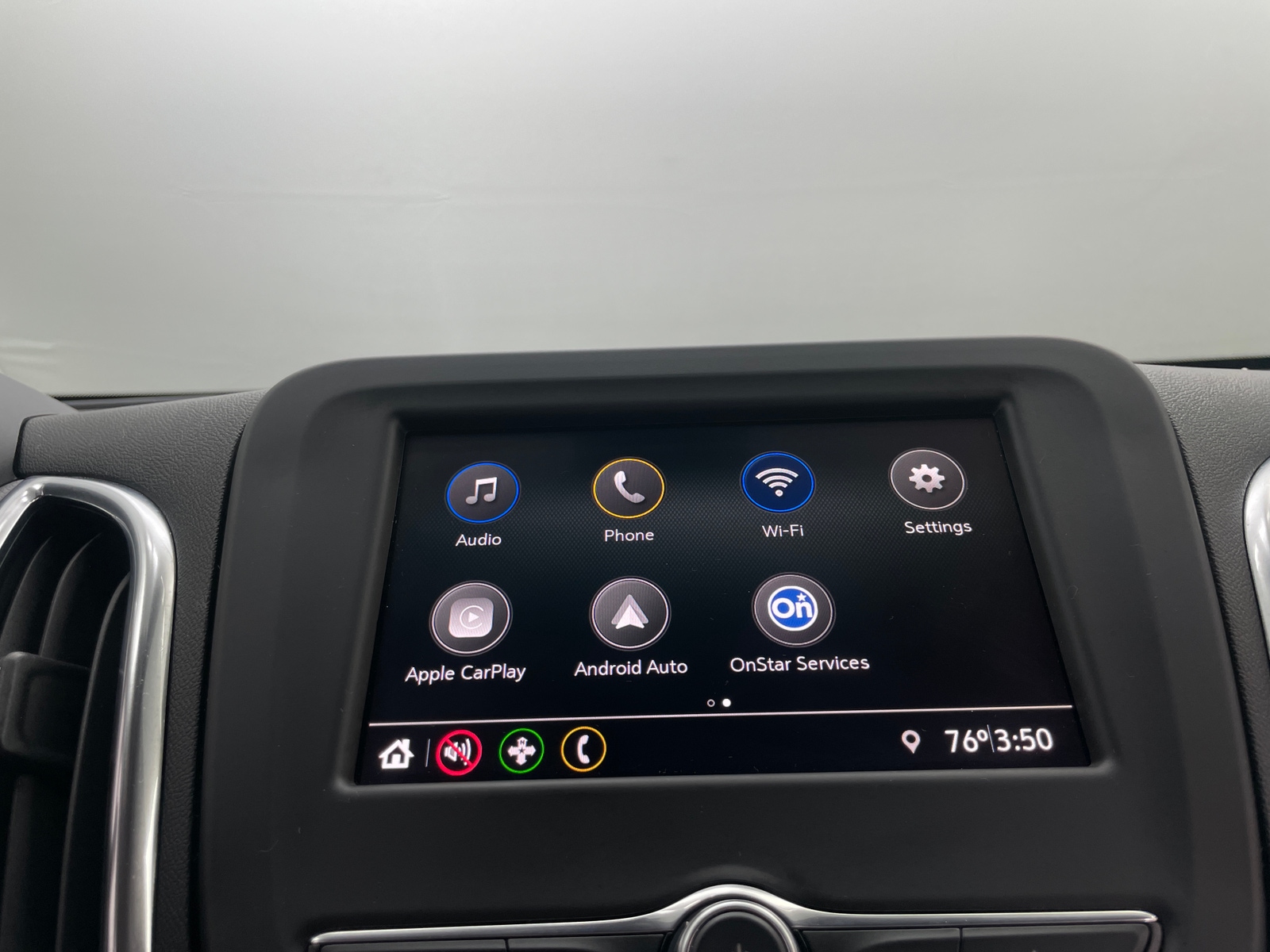 Thumbnail: 2021 Chevrolet Equinox - 4