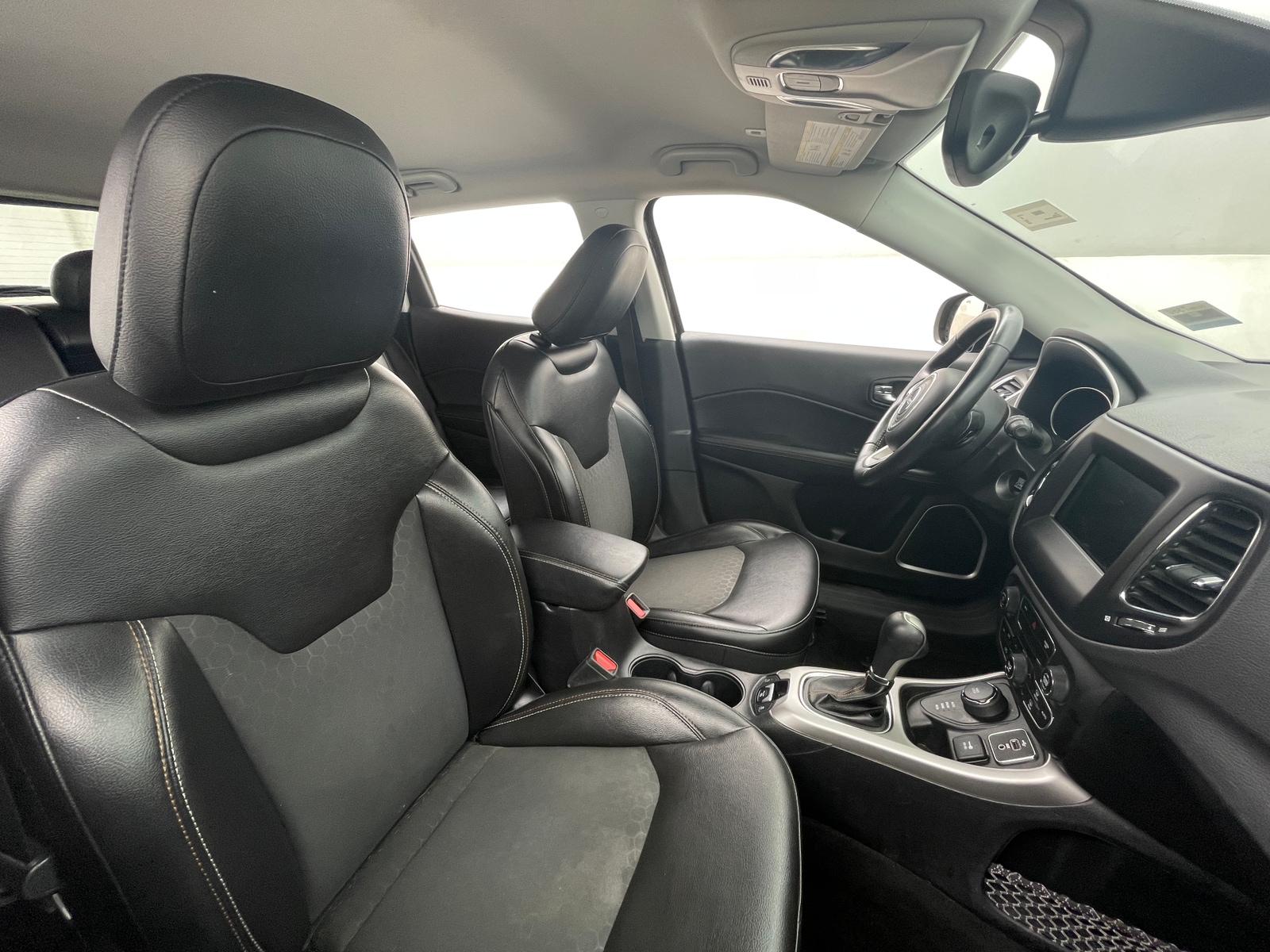 Thumbnail: 2018 Jeep Compass - 2