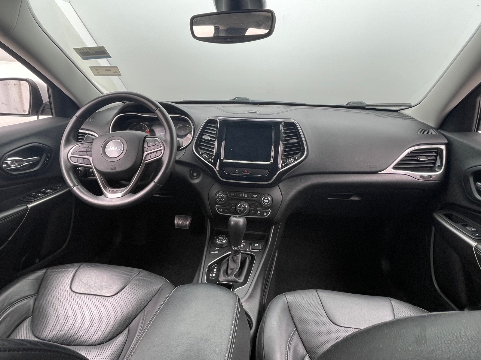 Thumbnail: 2019 Jeep Cherokee - 2