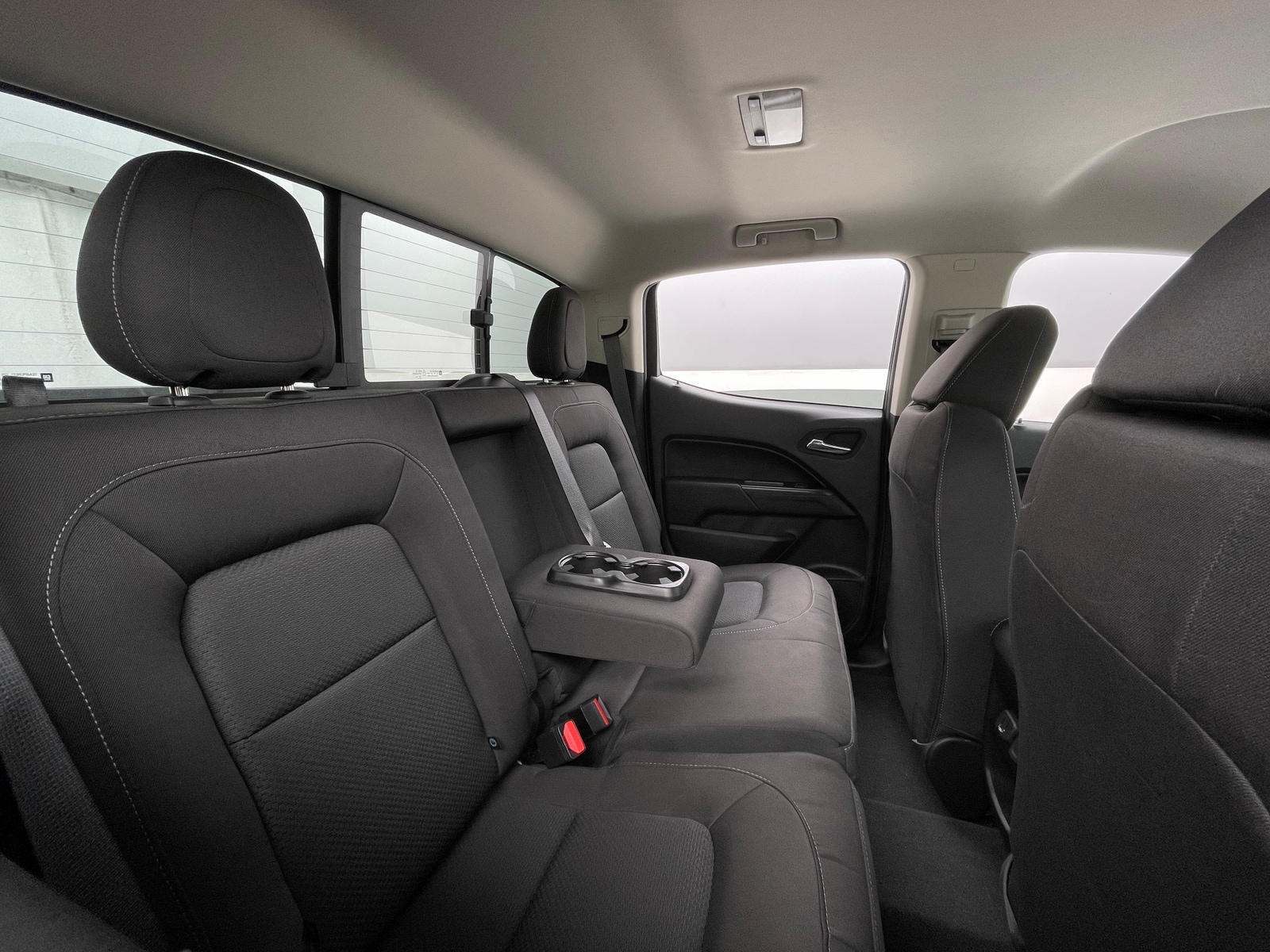 Thumbnail: 2022 Chevrolet Colorado - 6