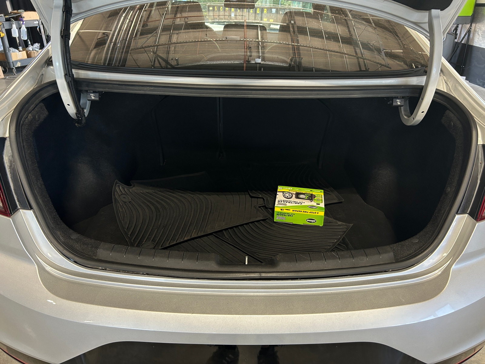 Thumbnail: 2019 Hyundai Elantra - 6