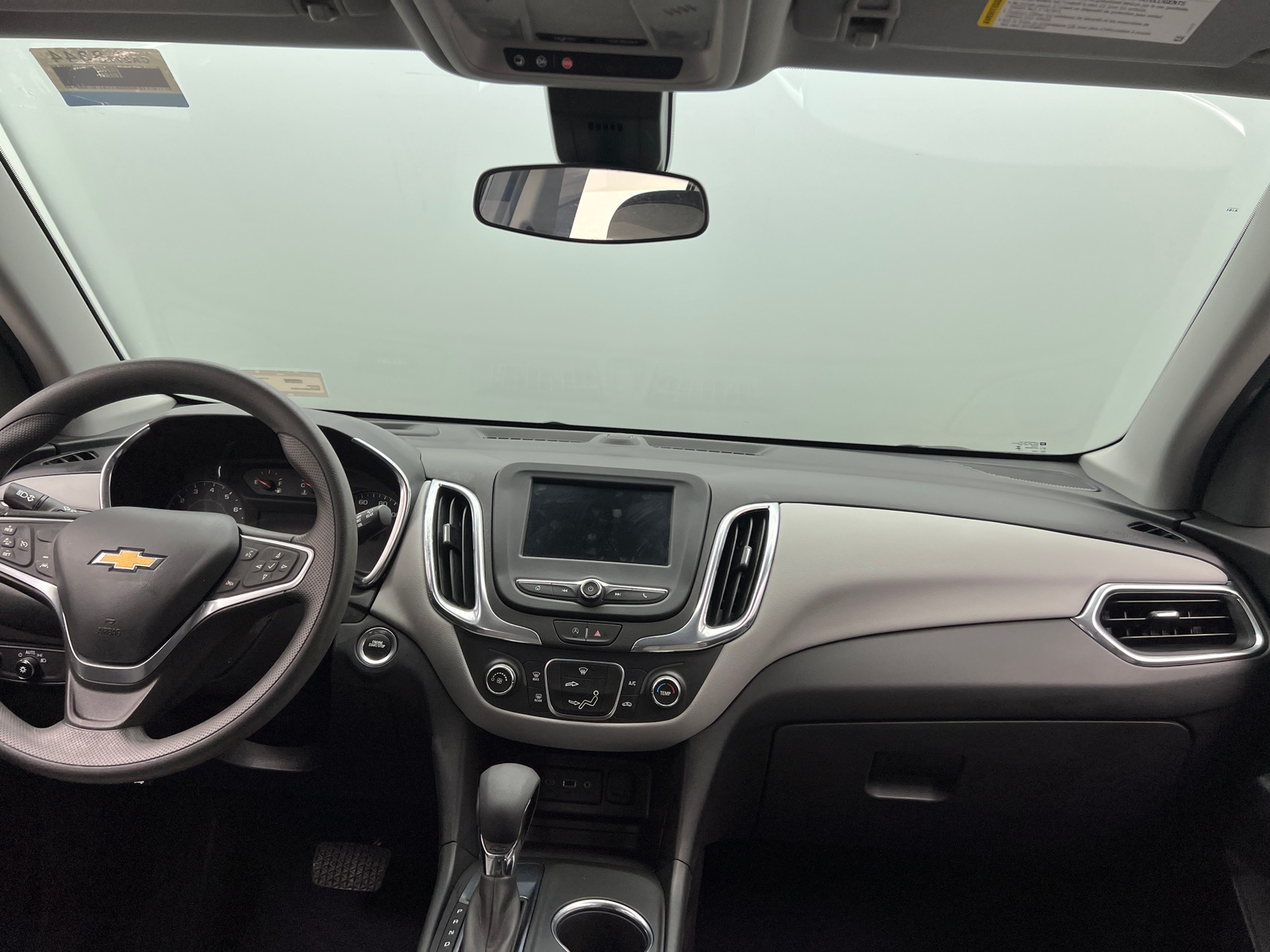 Thumbnail: 2023 Chevrolet Equinox - 3