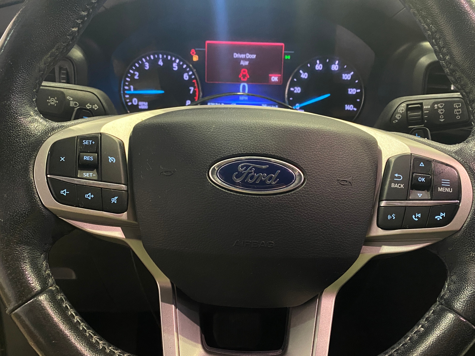 Thumbnail: 2020 Ford Explorer - 5