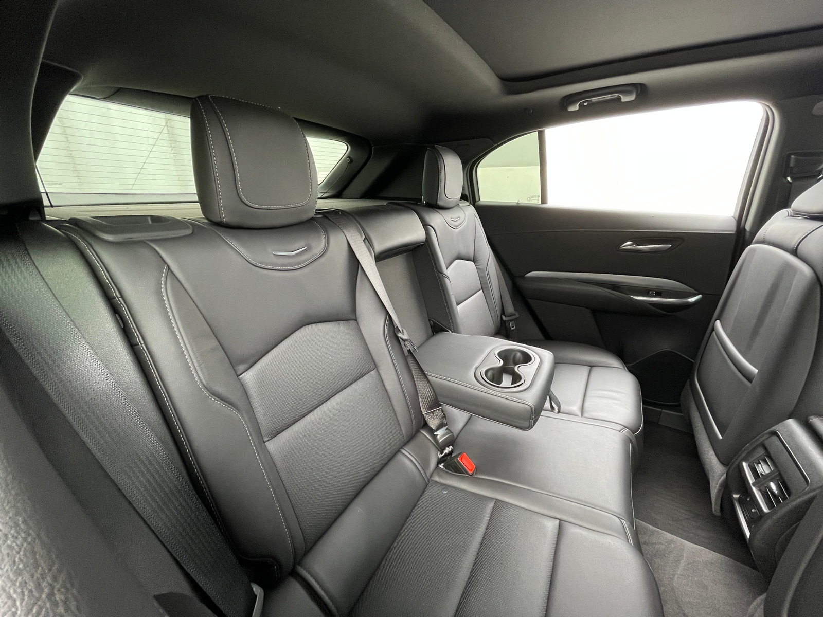 Thumbnail: 2020 Cadillac XT4 - 5