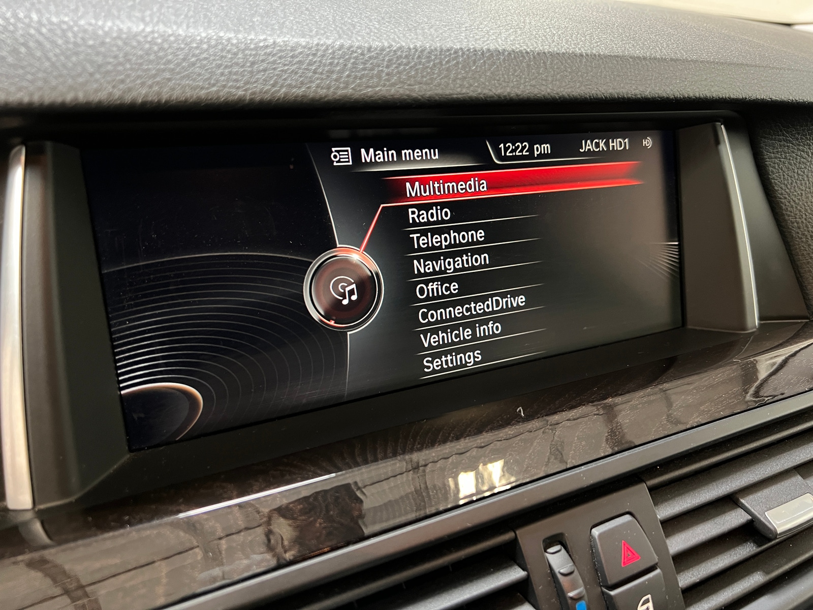 Thumbnail: 2016 BMW 5 Series - 3