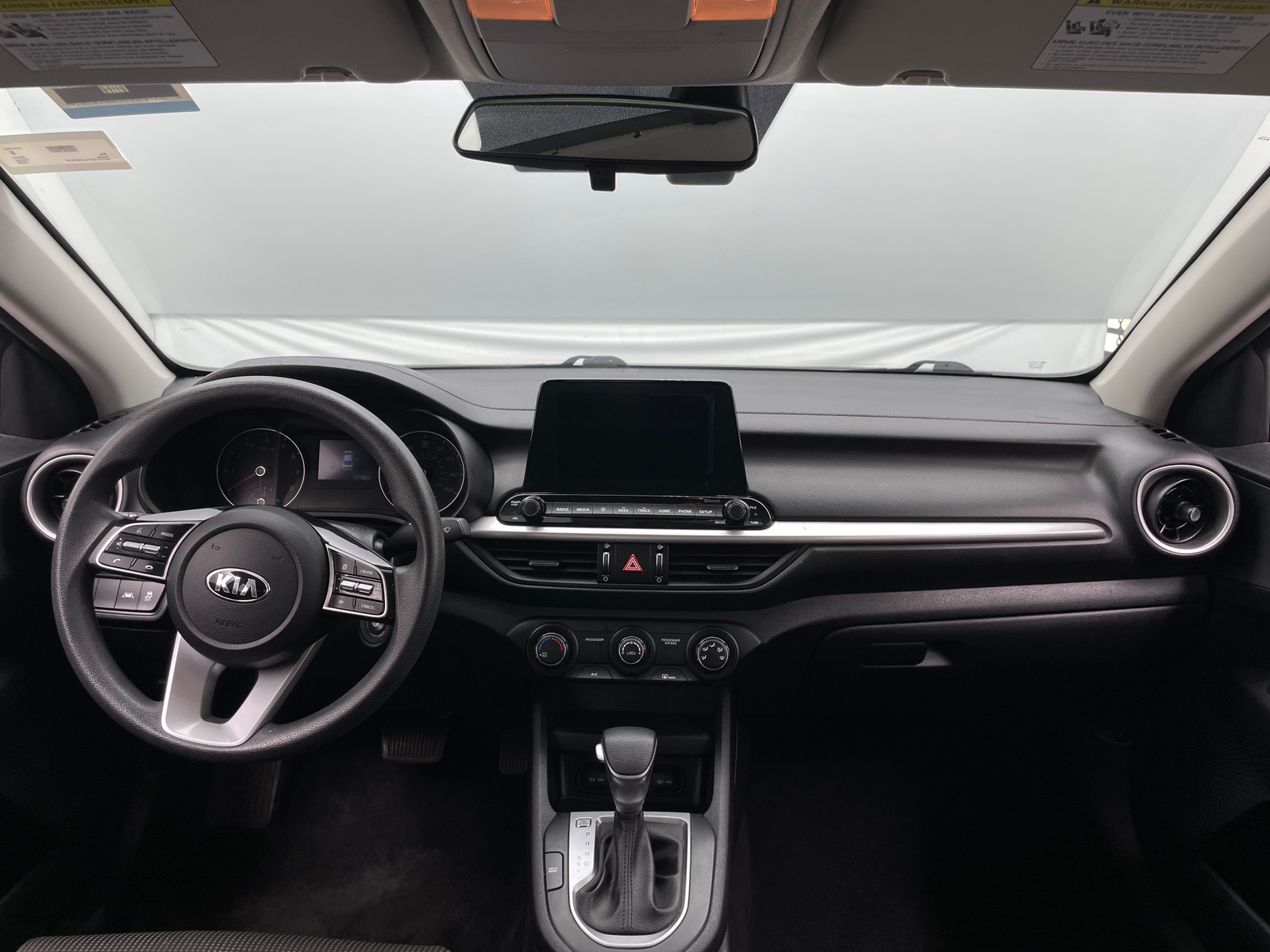 Thumbnail: 2020 Kia Forte - 3