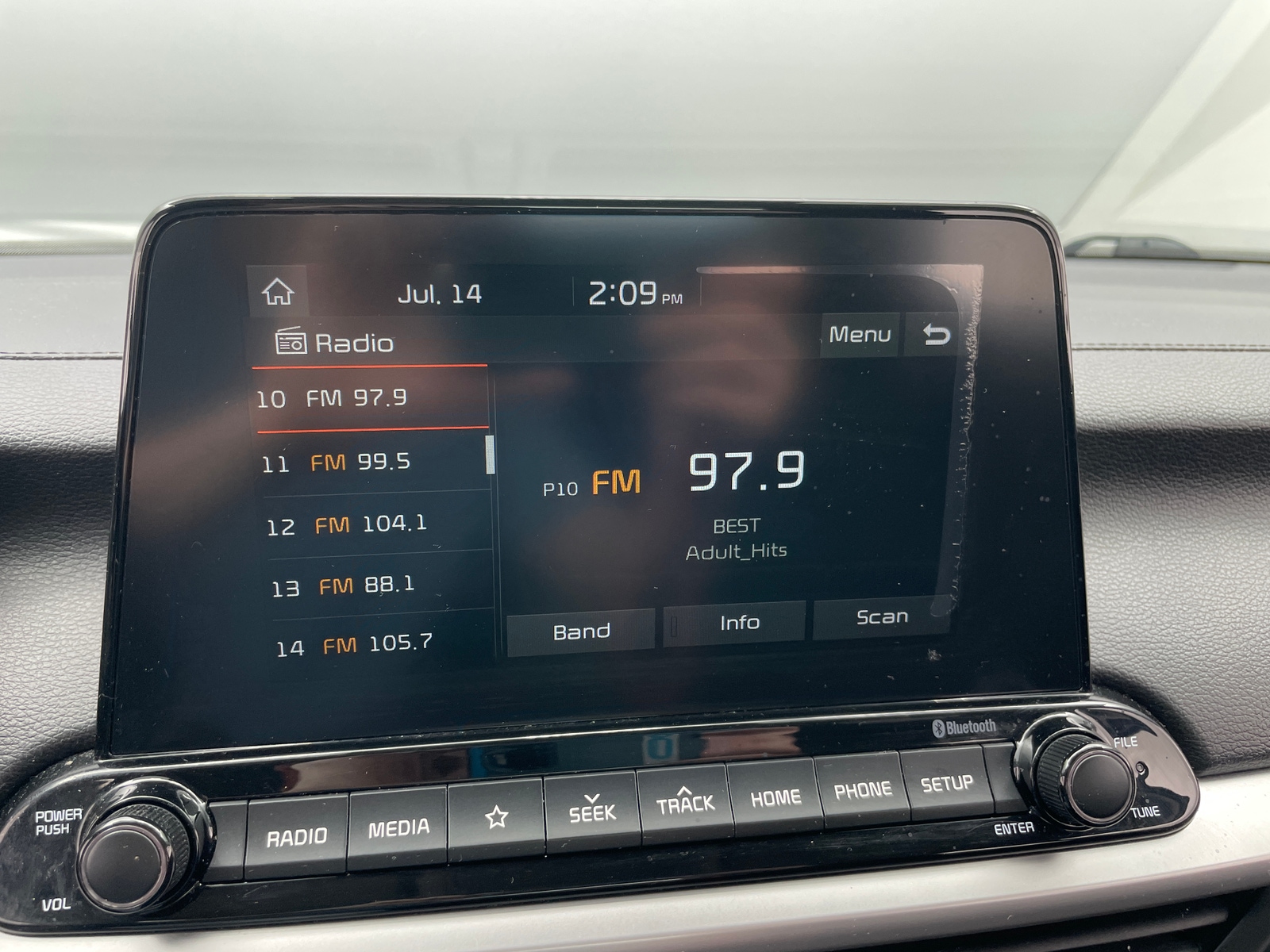 Thumbnail: 2020 Kia Forte - 4