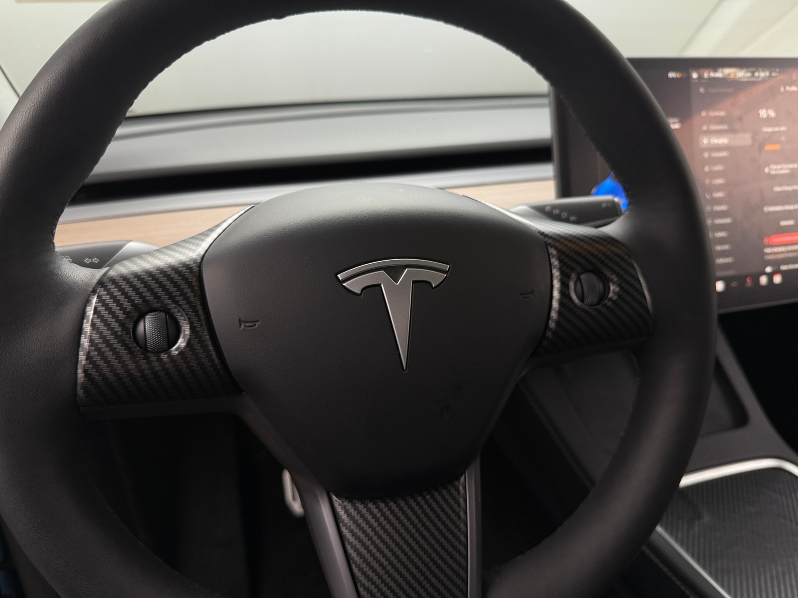Thumbnail: 2024 Tesla Model Y - 4