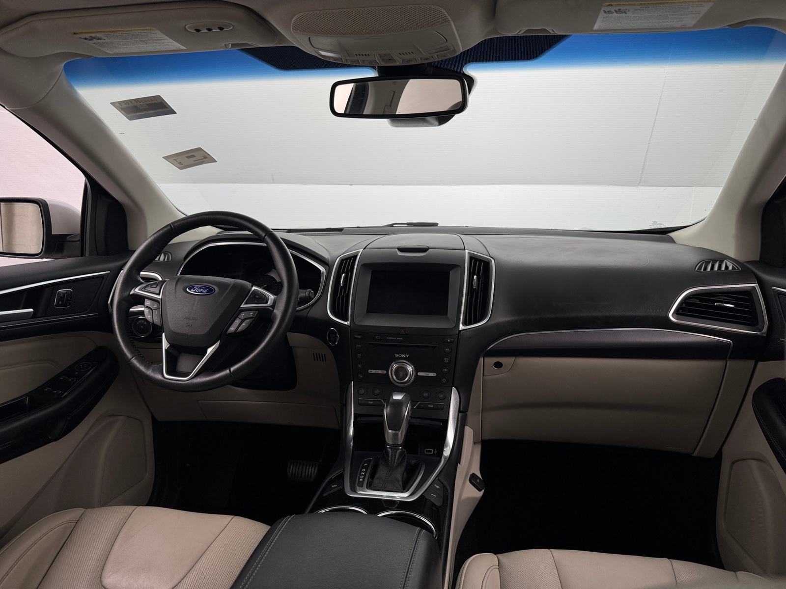Thumbnail: 2017 Ford Edge - 2