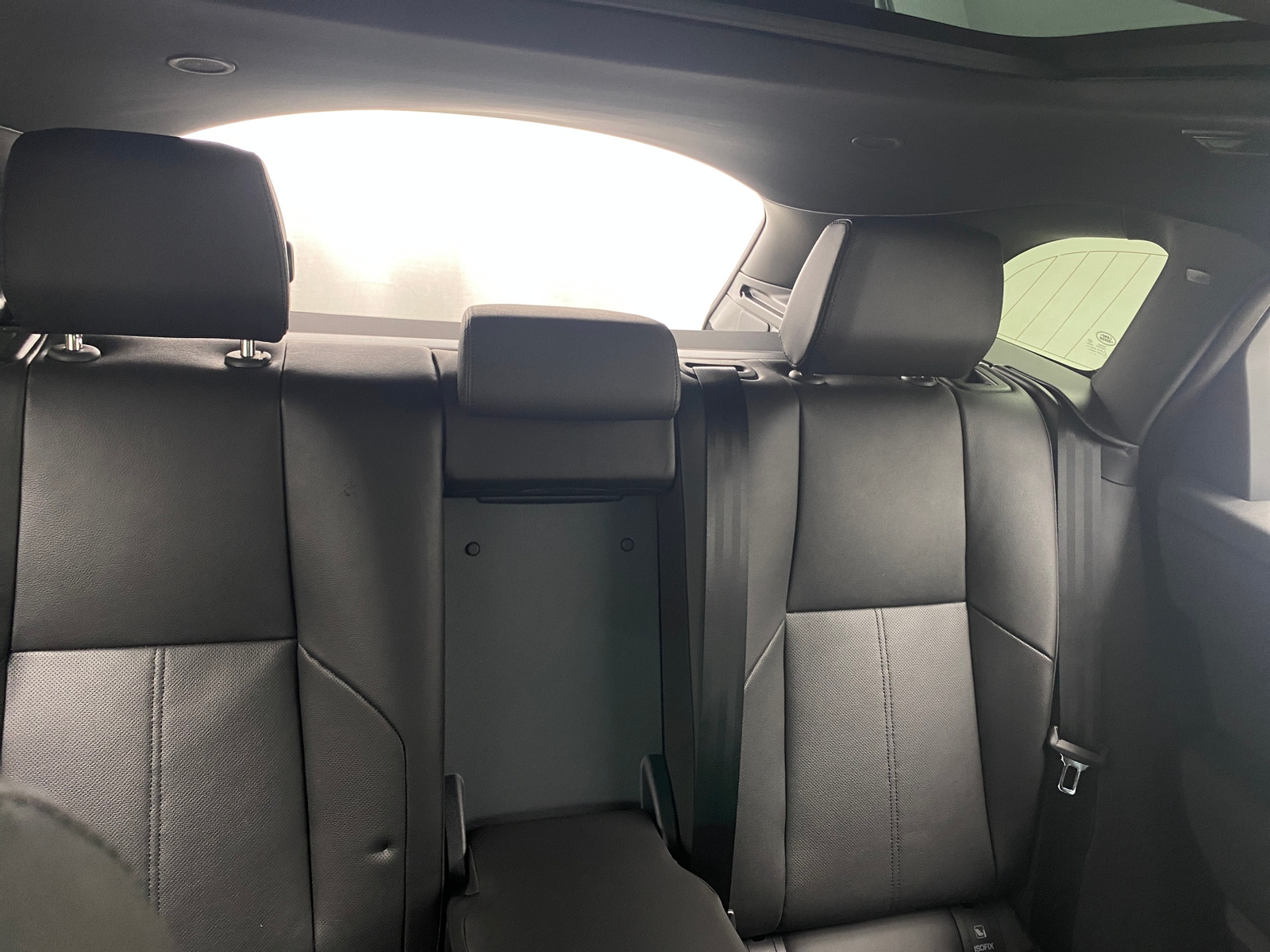 Thumbnail: 2025 Land Rover Range Rover Velar - 5