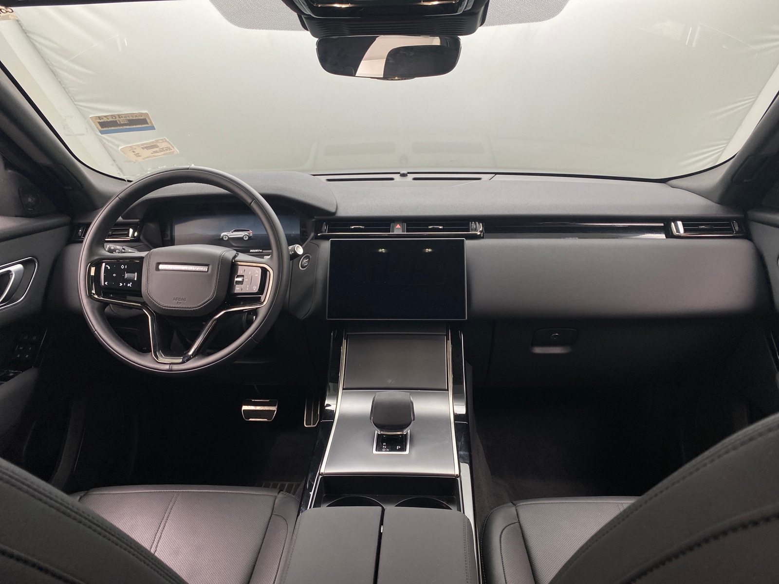 Thumbnail: 2025 Land Rover Range Rover Velar - 2