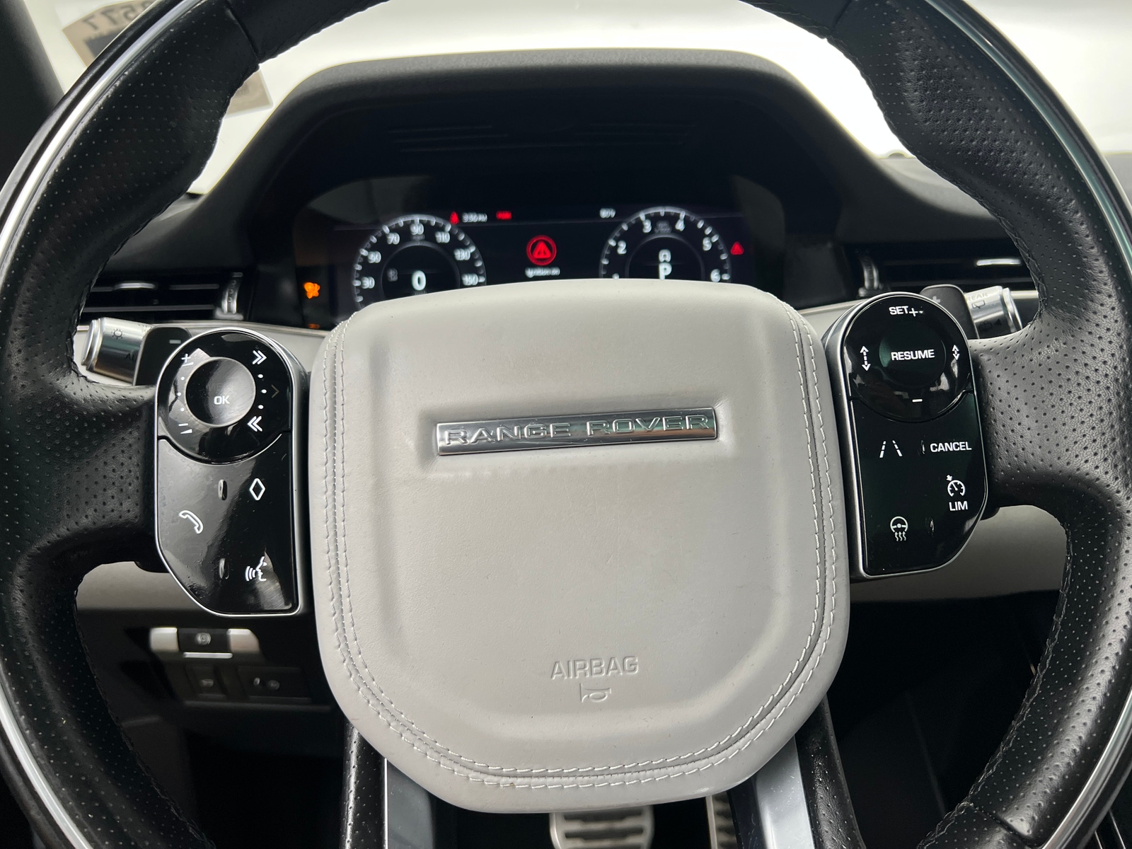 Thumbnail: 2020 Land Rover Range Rover Evoque - 4