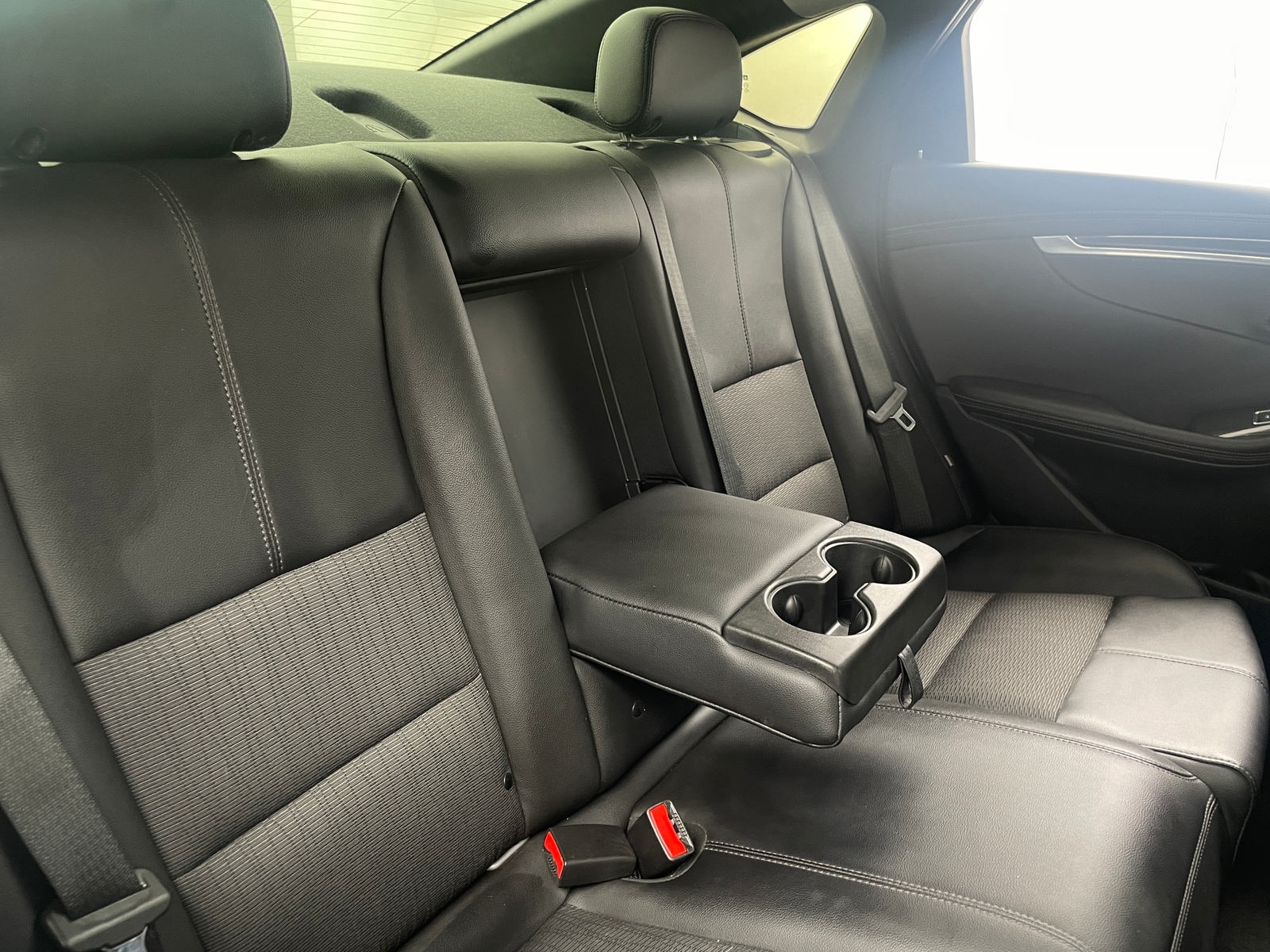 Thumbnail: 2018 Chevrolet Impala - 5