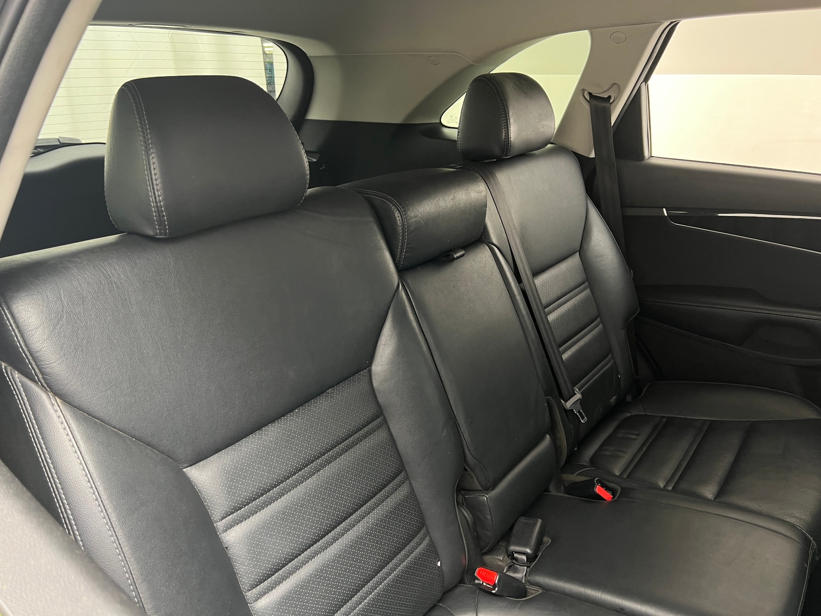 Thumbnail: 2017 Kia Sorento - 5