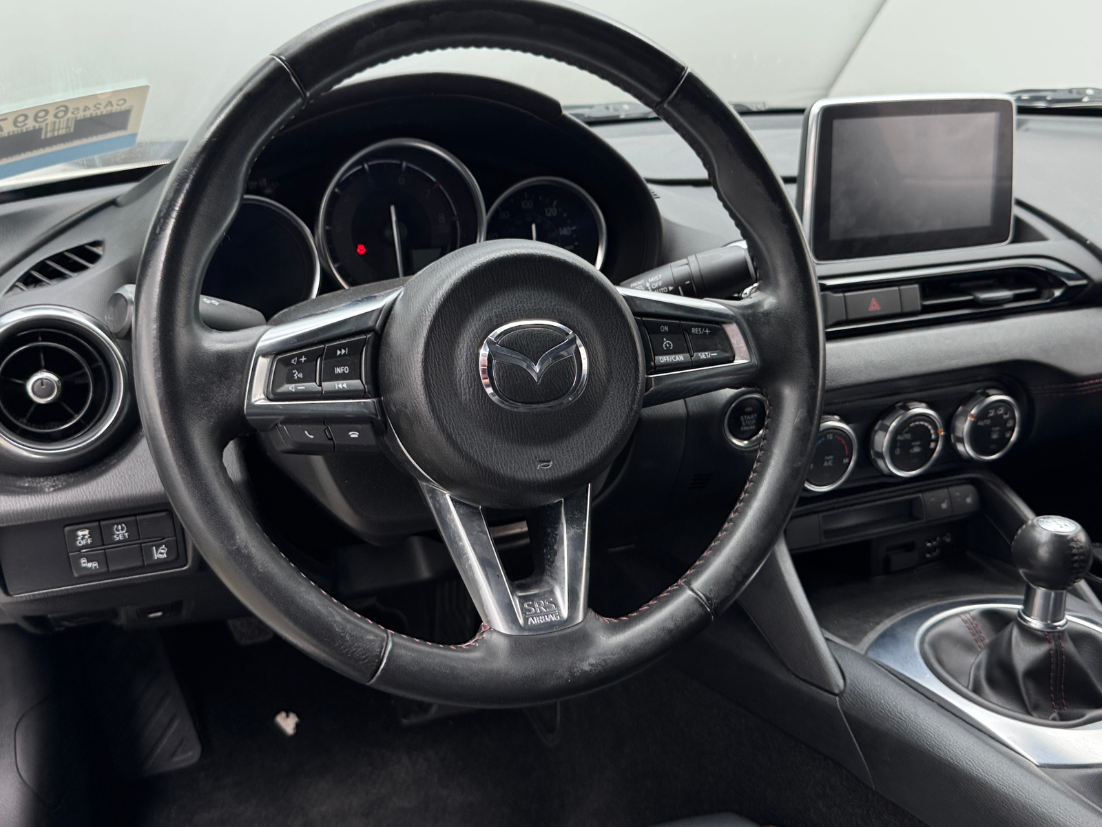 Thumbnail: 2016 Mazda MX-5 Miata - 3