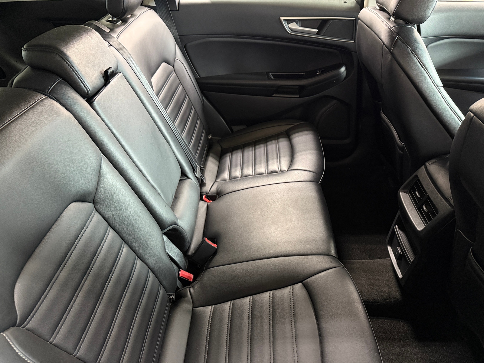 Thumbnail: 2020 Ford Edge - 5