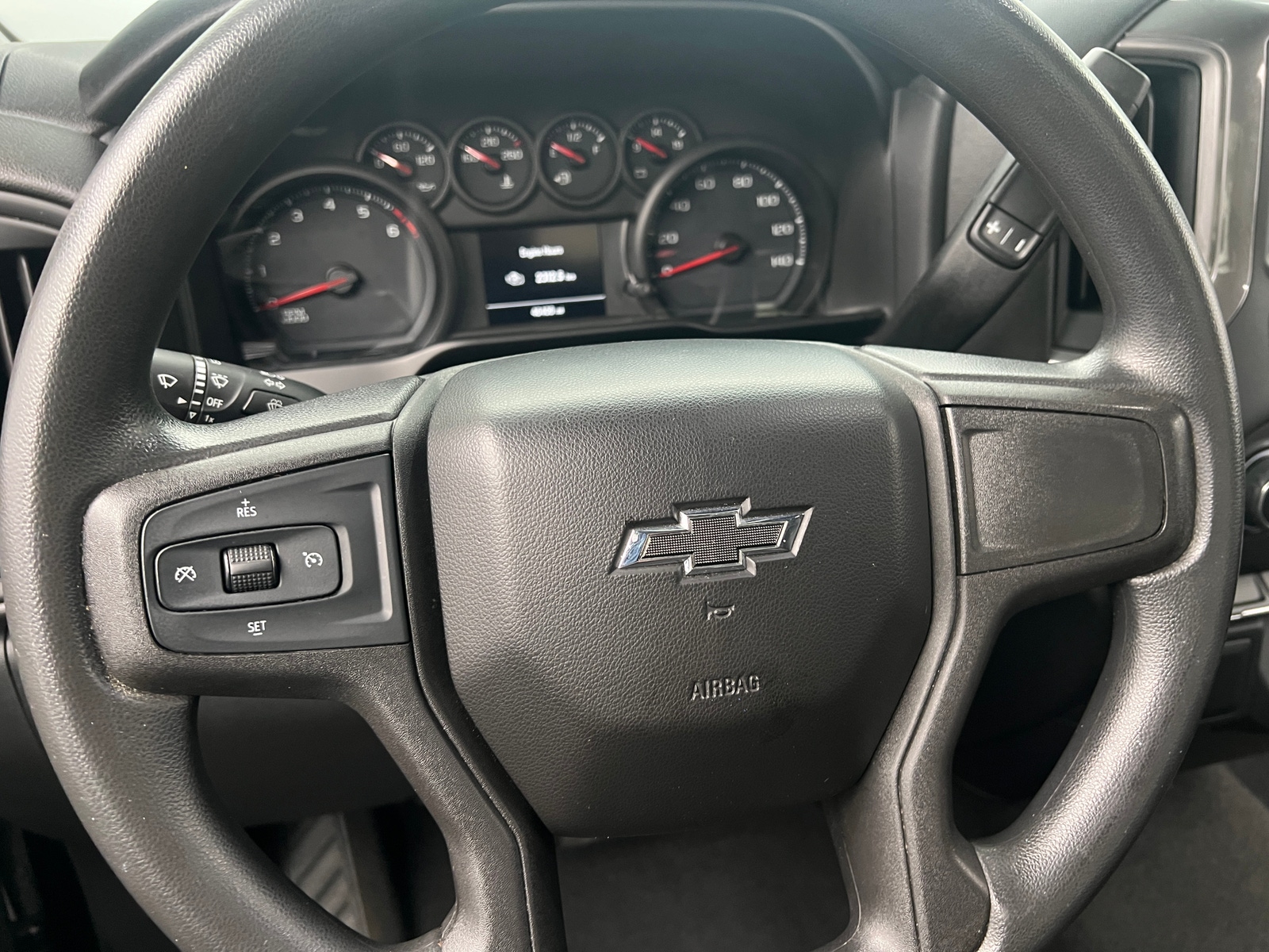 Thumbnail: 2019 Chevrolet Silverado 1500 - 5