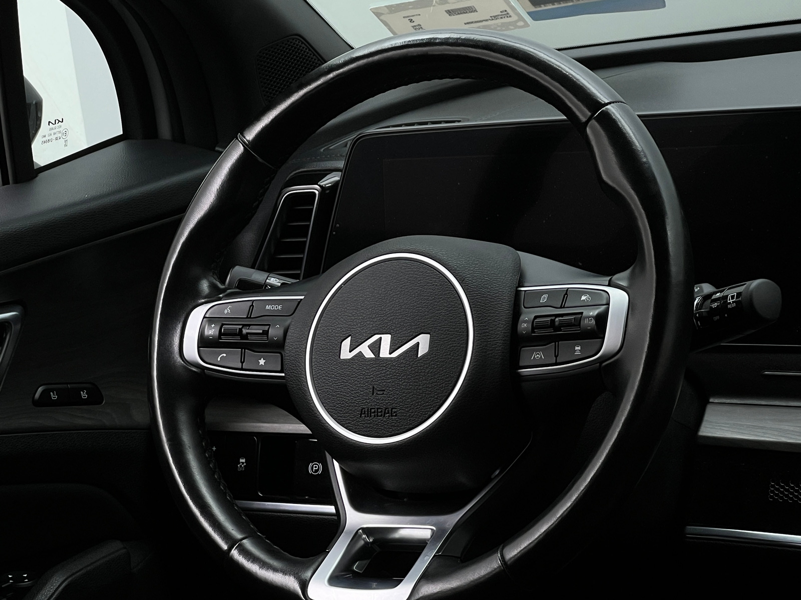 Thumbnail: 2023 Kia Sportage - 4