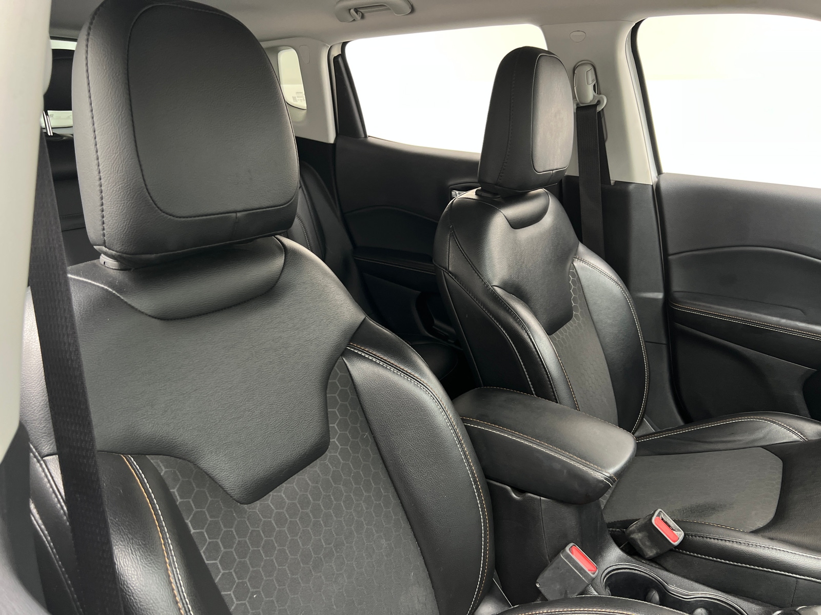 Thumbnail: 2018 Jeep Compass - 2