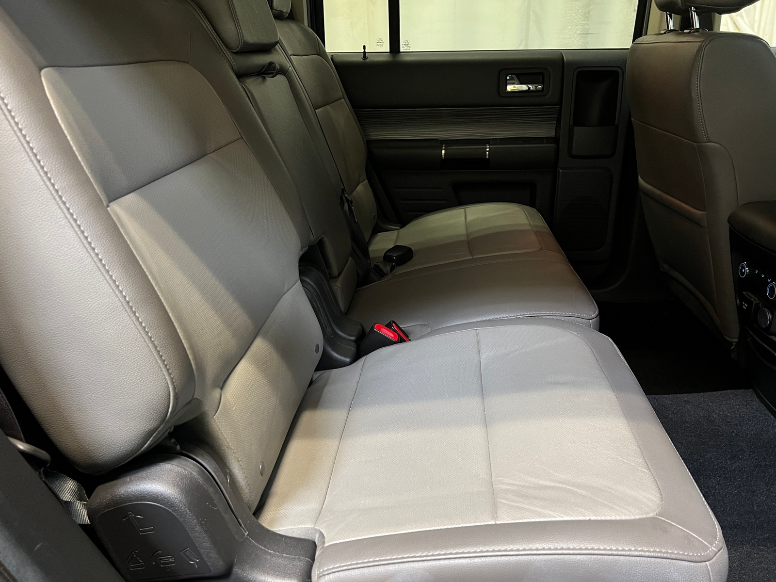 Thumbnail: 2019 Ford Flex - 6