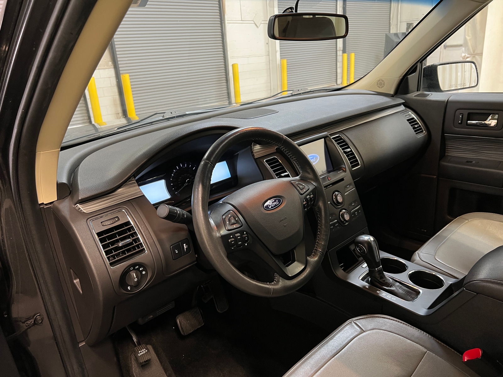 Thumbnail: 2019 Ford Flex - 3