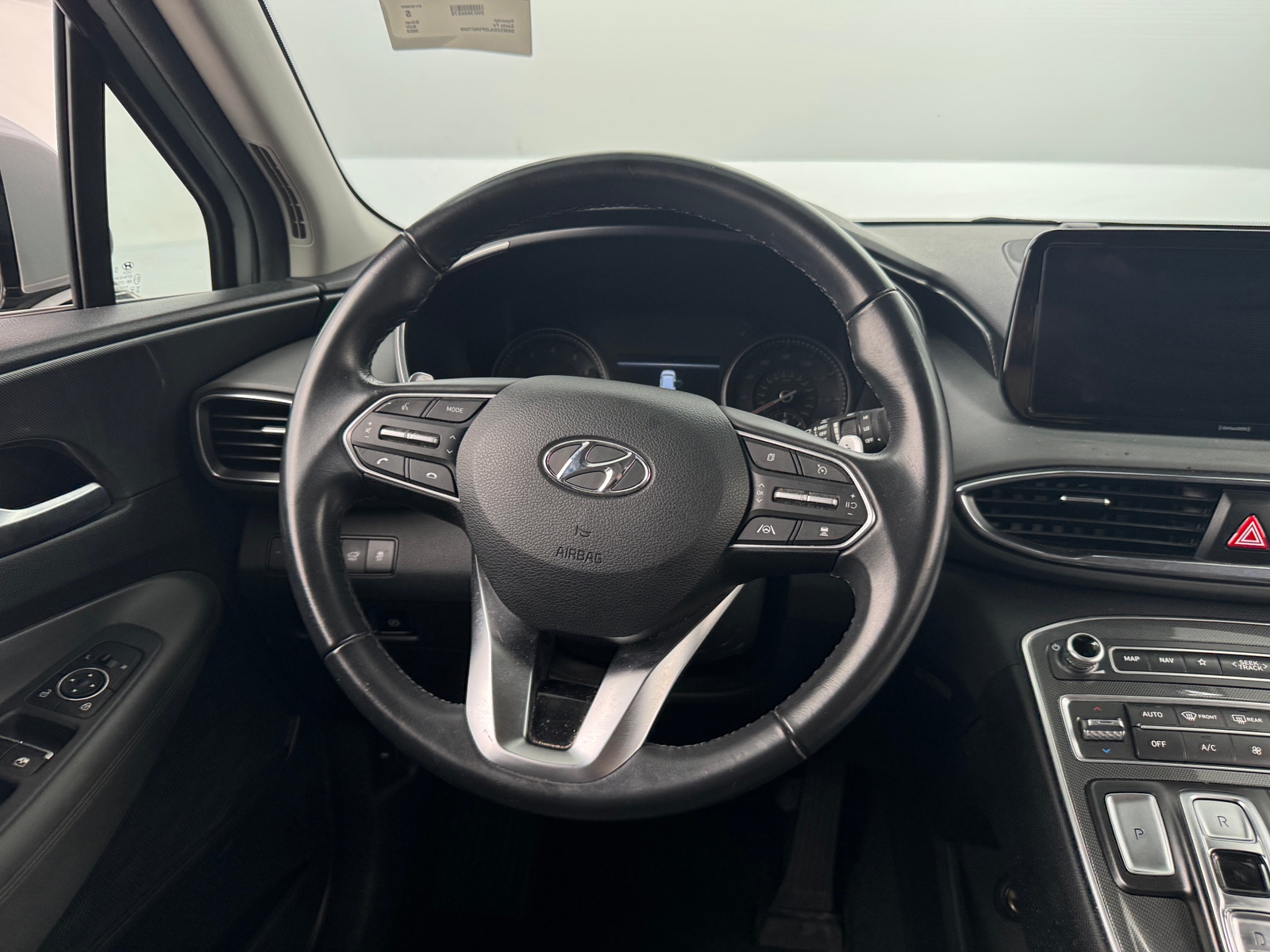 Thumbnail: 2023 Hyundai Santa Fe - 5
